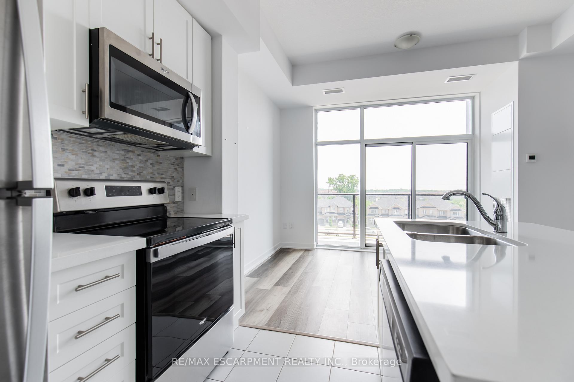 Photo 17 of Unit 416, 450 Dundas Street E, Hamilton, Waterdown — HOMEH