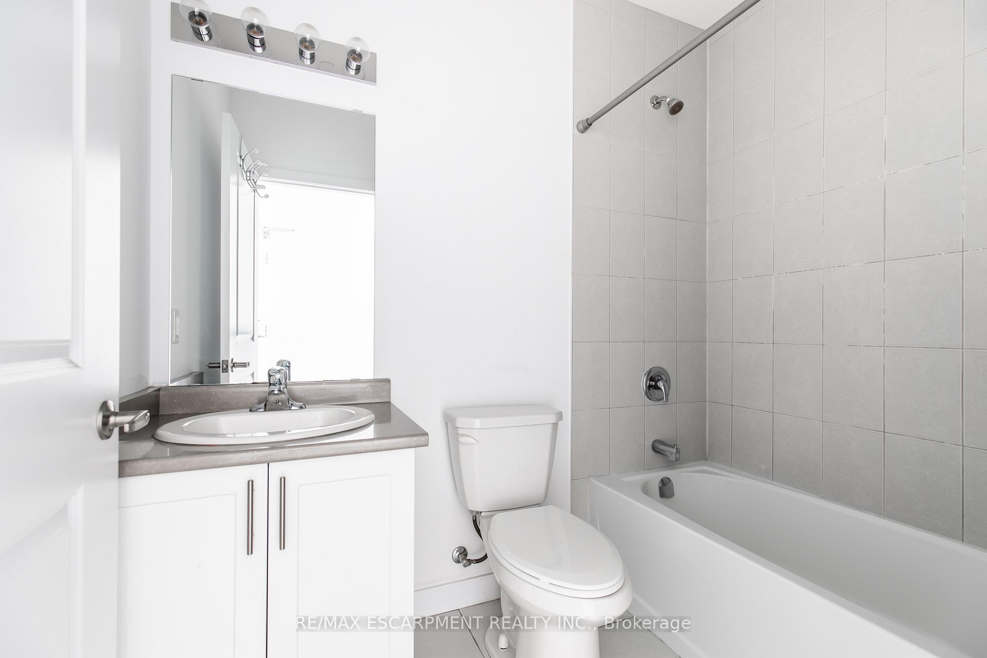 Photo 28 of Unit 416, 450 Dundas Street E, Hamilton, Waterdown — HOMEH