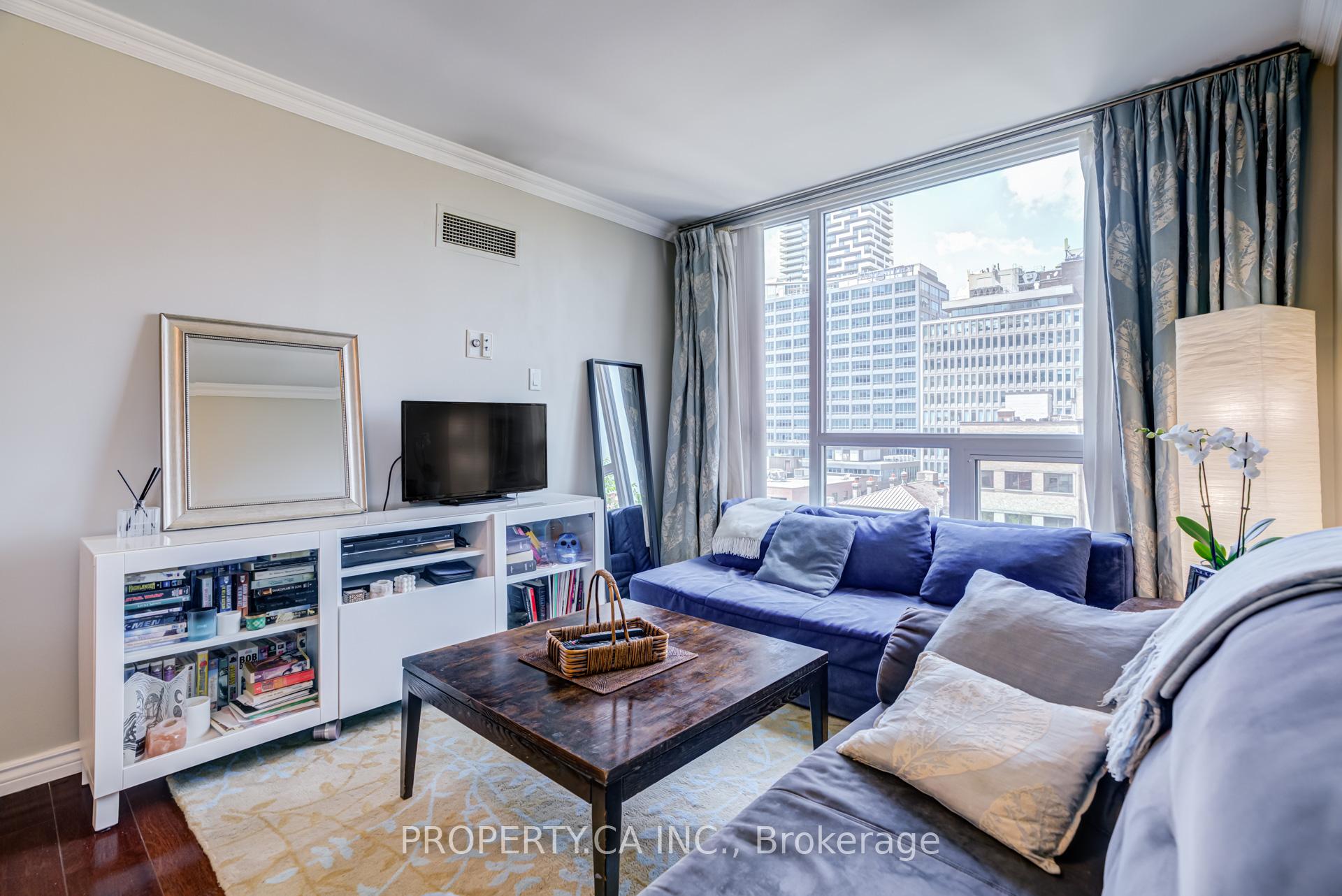 Photo 7 of Unit 1008, 92 King Street, Toronto, Church-Yonge Corridor — HOMEH