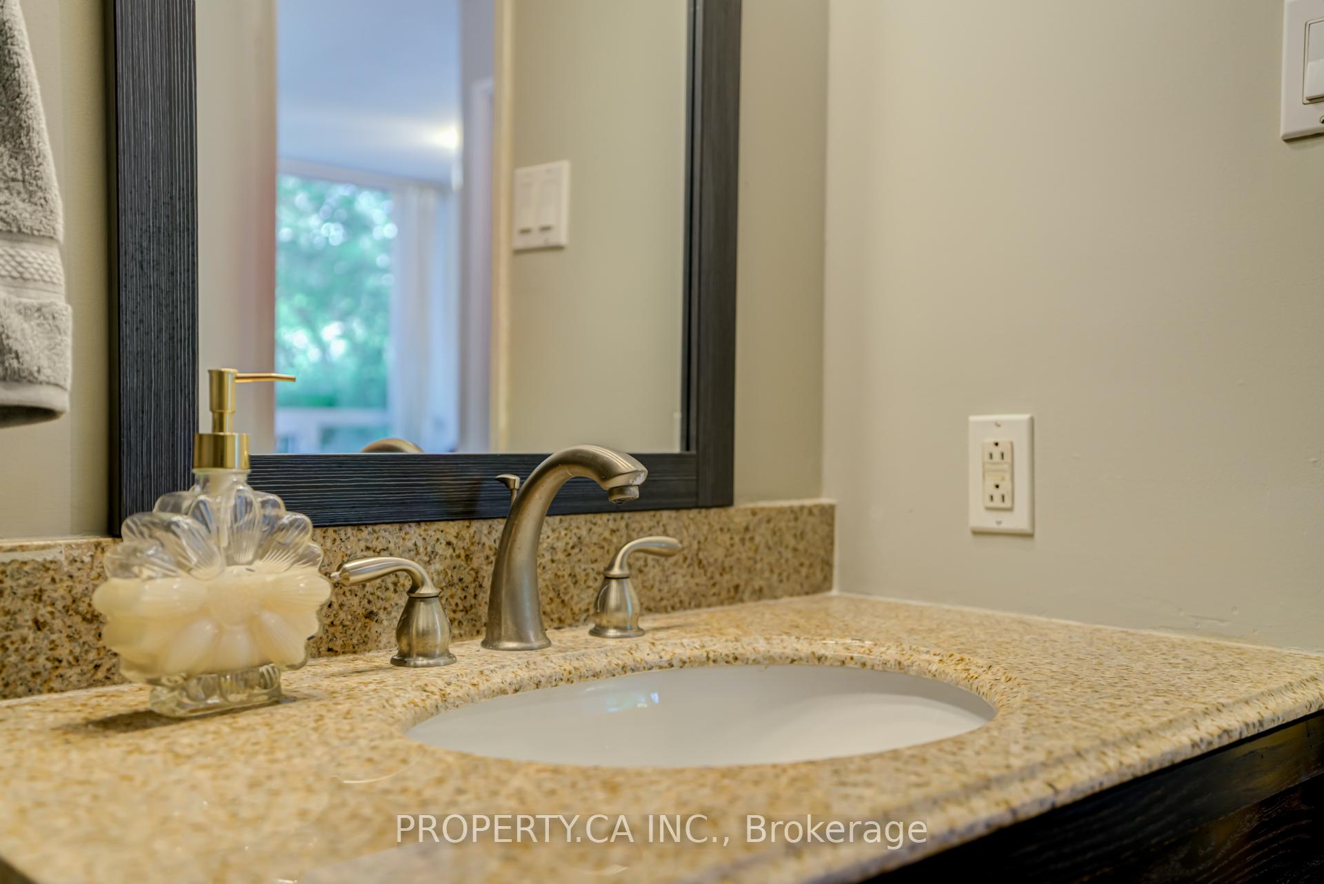 Photo 19 of Unit 1008, 92 King Street, Toronto, Church-Yonge Corridor — HOMEH