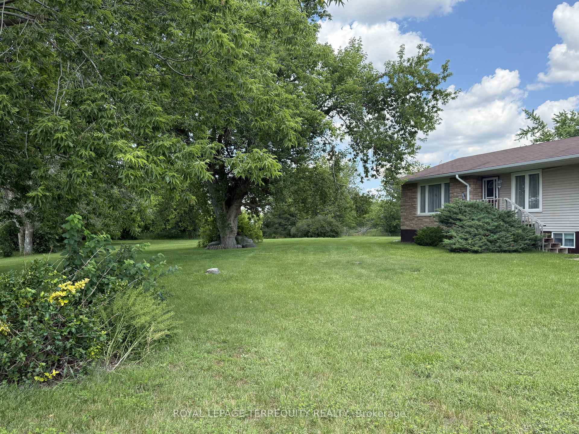 Photo 5 of 471 County Rd 38, Trent Hills, Campbellford — HOMEH