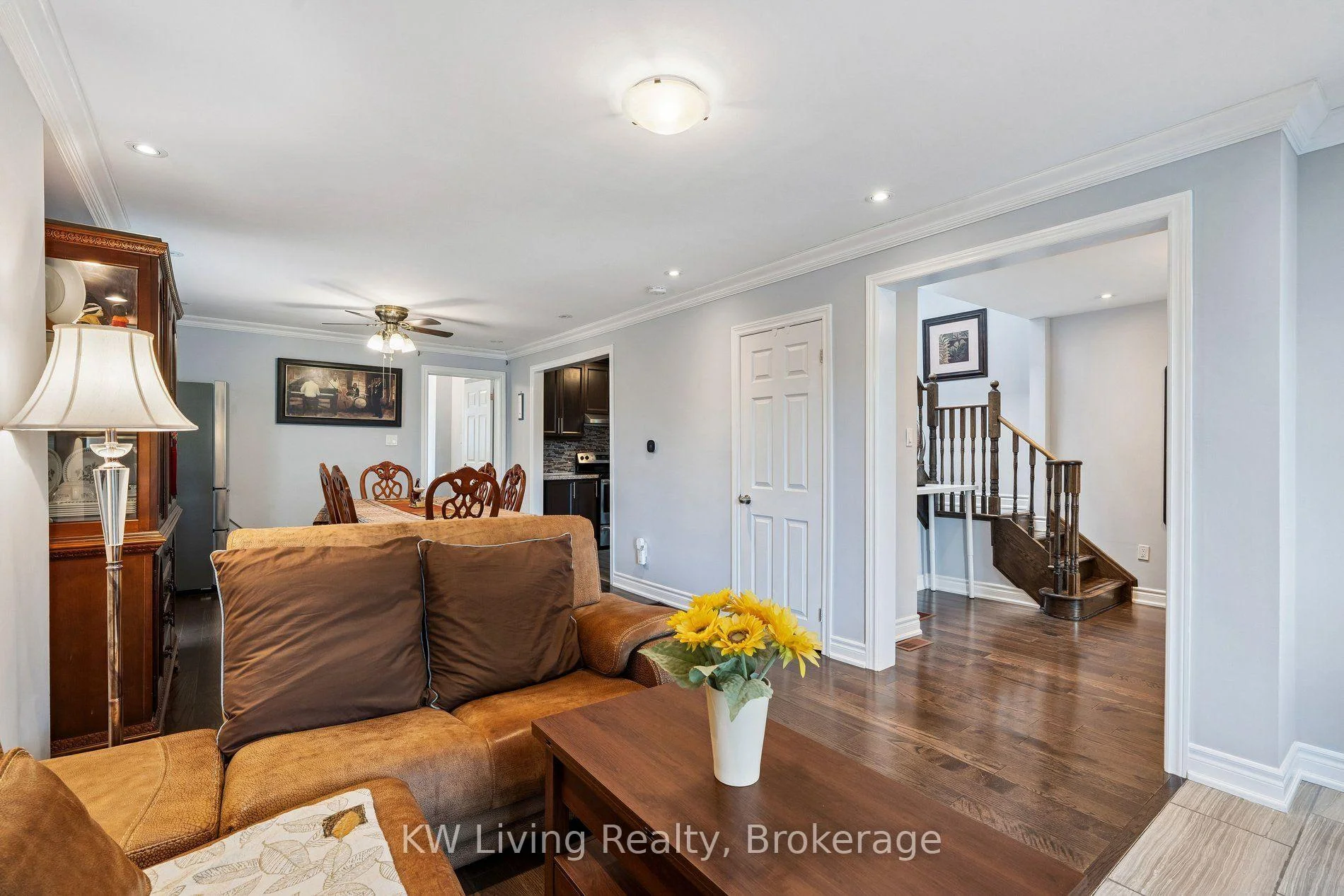 Photo 6 of Unit 2408, 8 Olympic Garden Drive, North York, Newtonbrook East — HOMEH