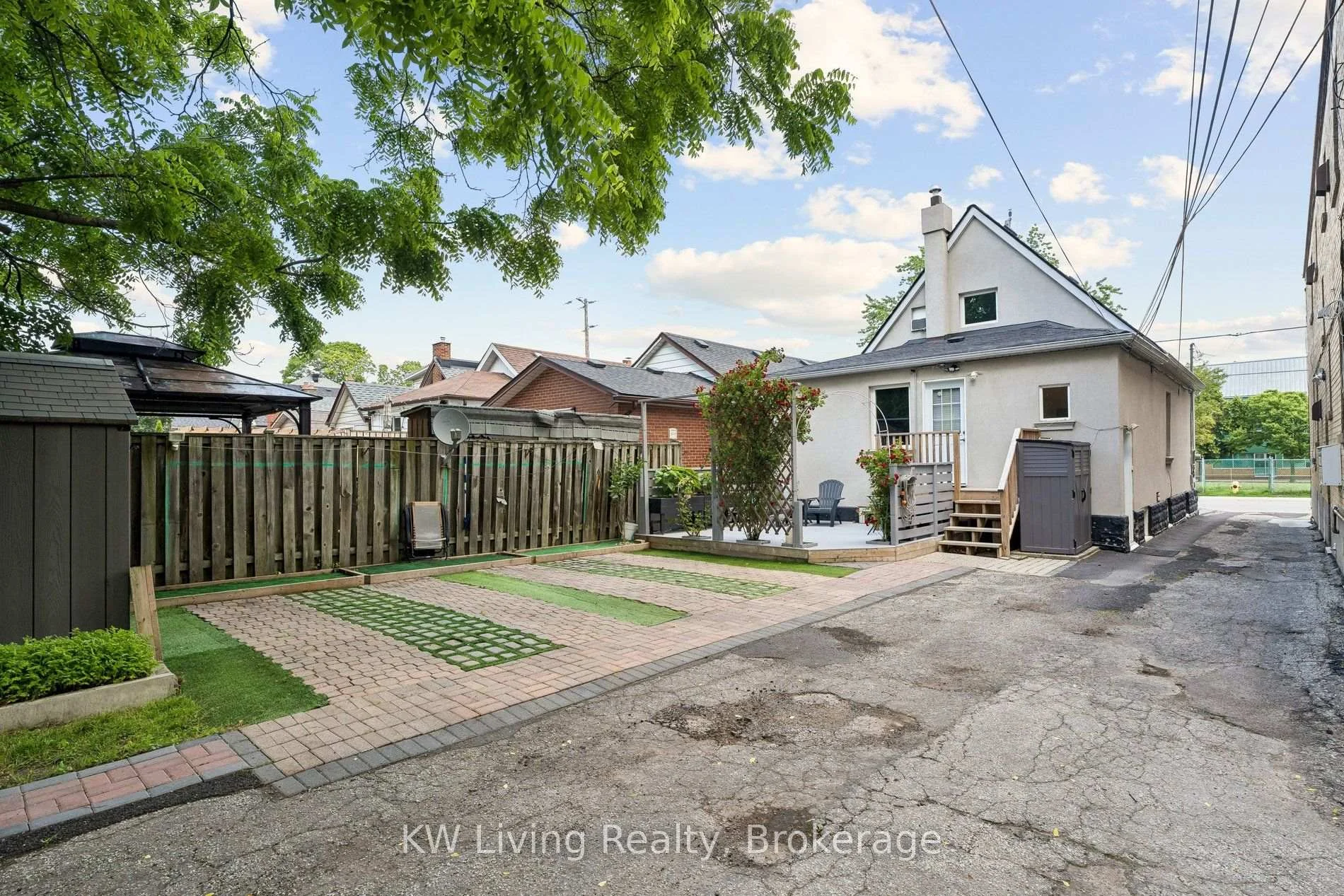 Photo 27 of Unit 2408, 8 Olympic Garden Drive, North York, Newtonbrook East — HOMEH