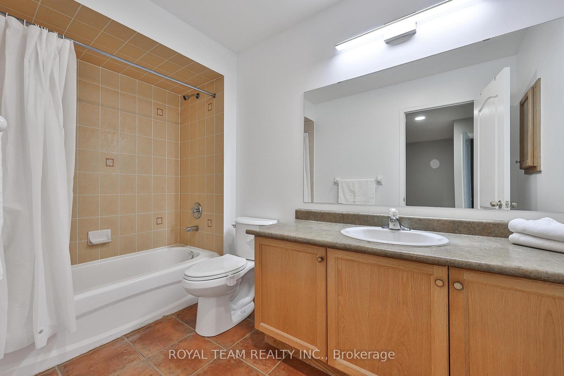 Photo 27 of 11 Jarrett Court, Vaughan, Vellore Village — HOMEH