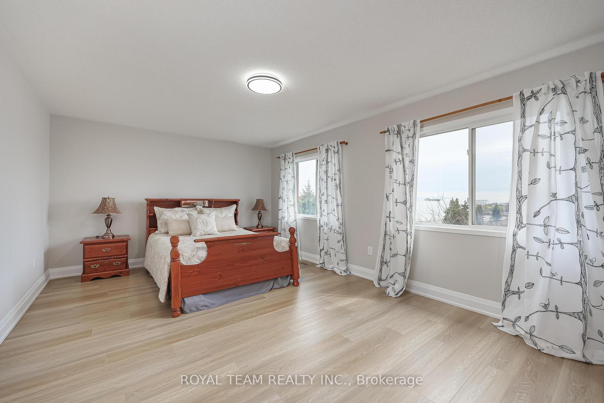 Photo 28 of 11 Jarrett Court, Vaughan, Vellore Village — HOMEH