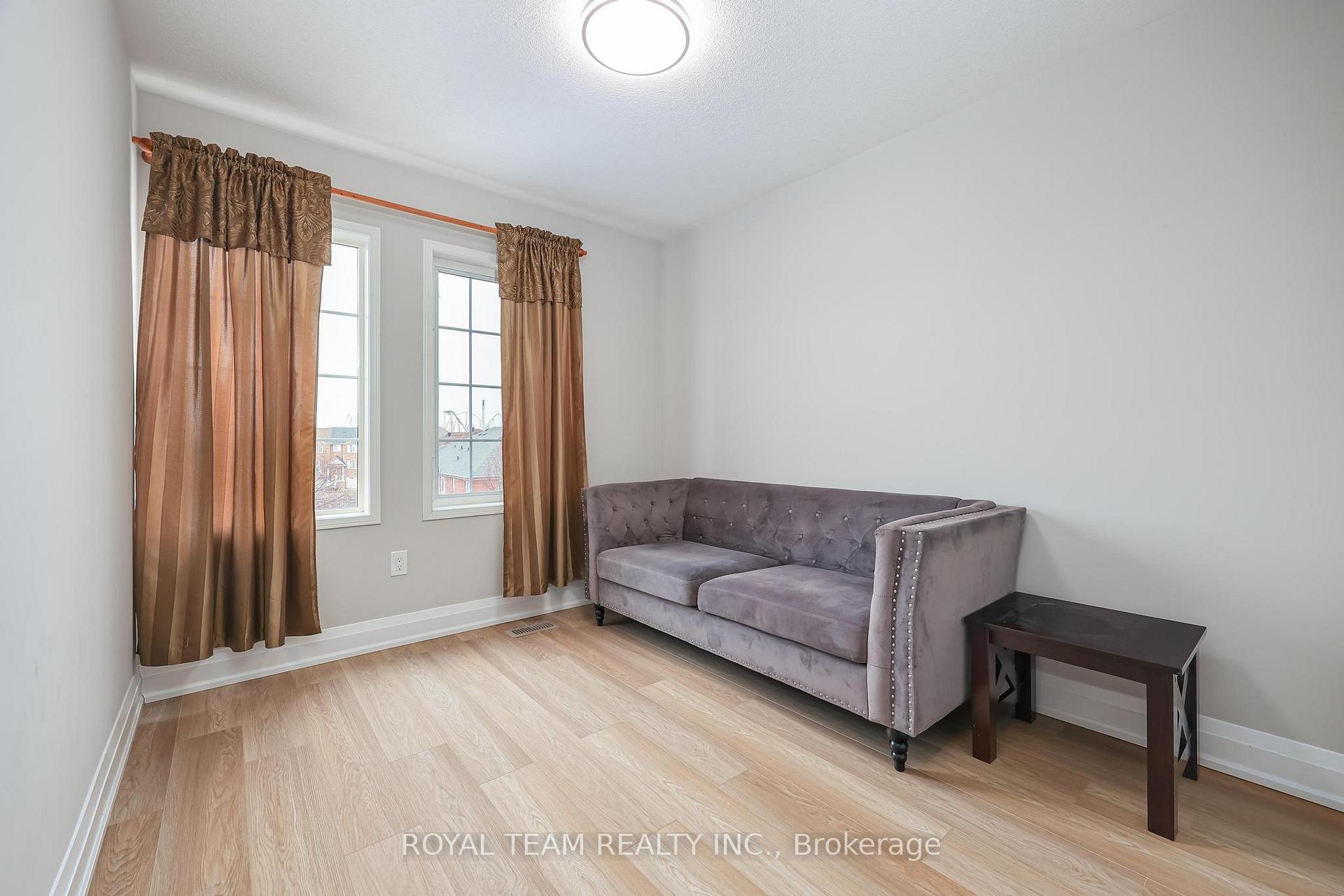 Photo 38 of 11 Jarrett Court, Vaughan, Vellore Village — HOMEH