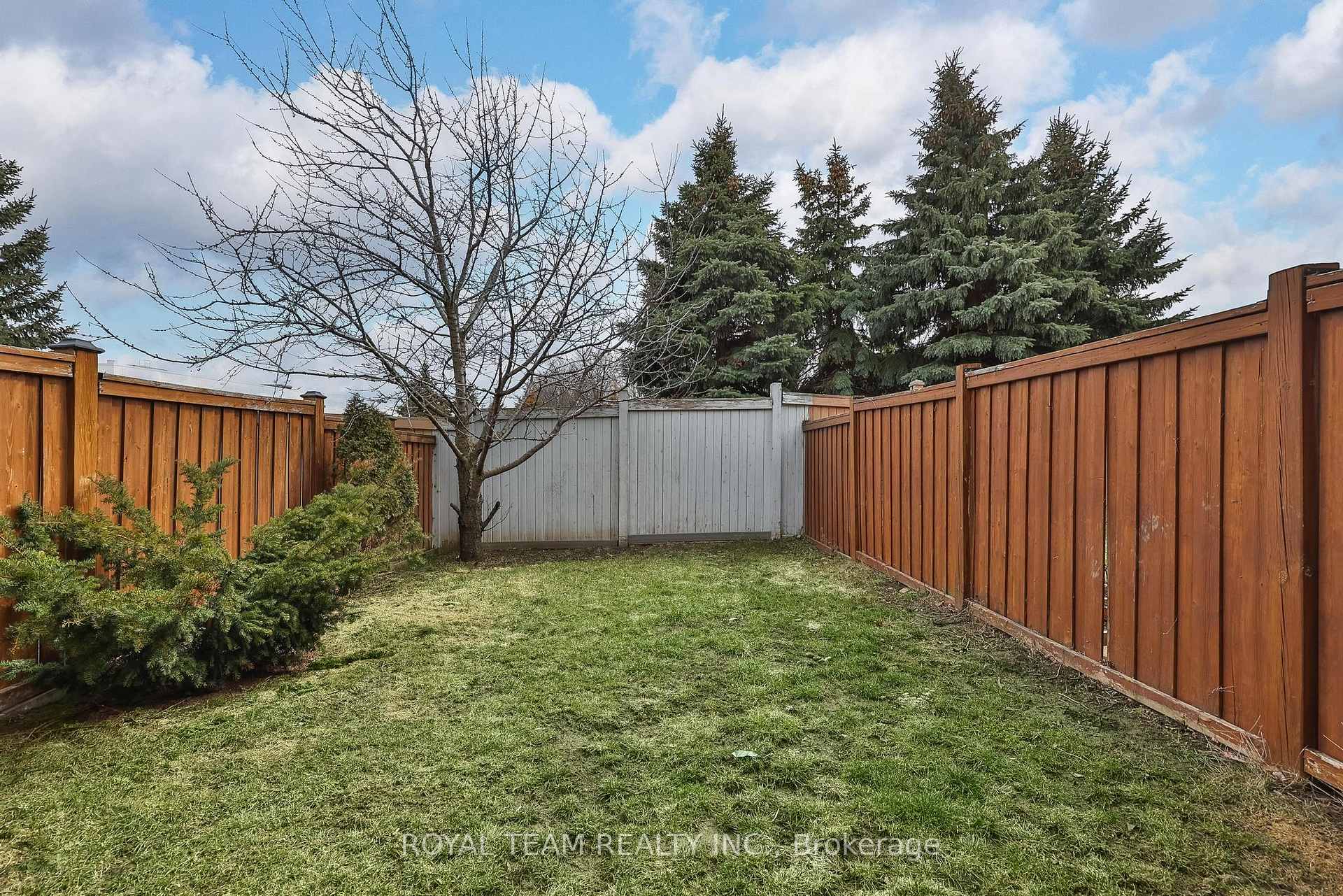 Photo 45 of 11 Jarrett Court, Vaughan, Vellore Village — HOMEH
