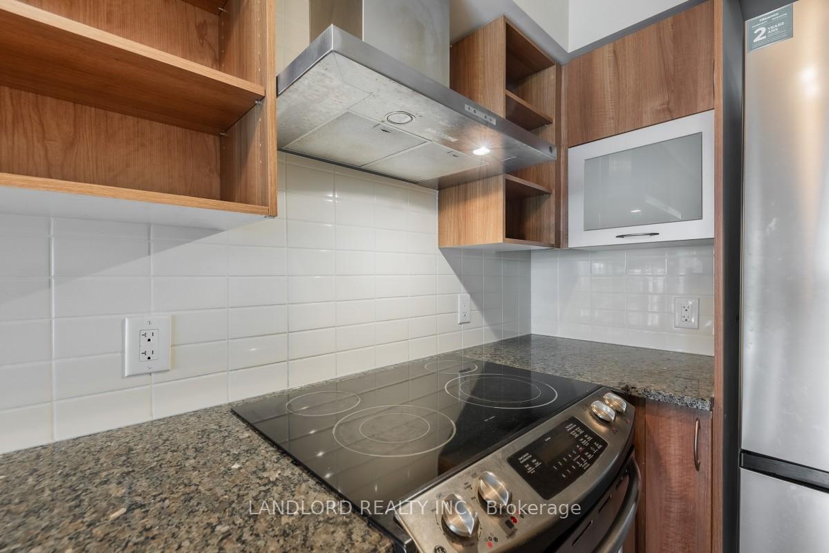 Photo 3 of Unit 318, 1 Michael Power Place, Etobicoke, Islington-City Centre West — HOMEH