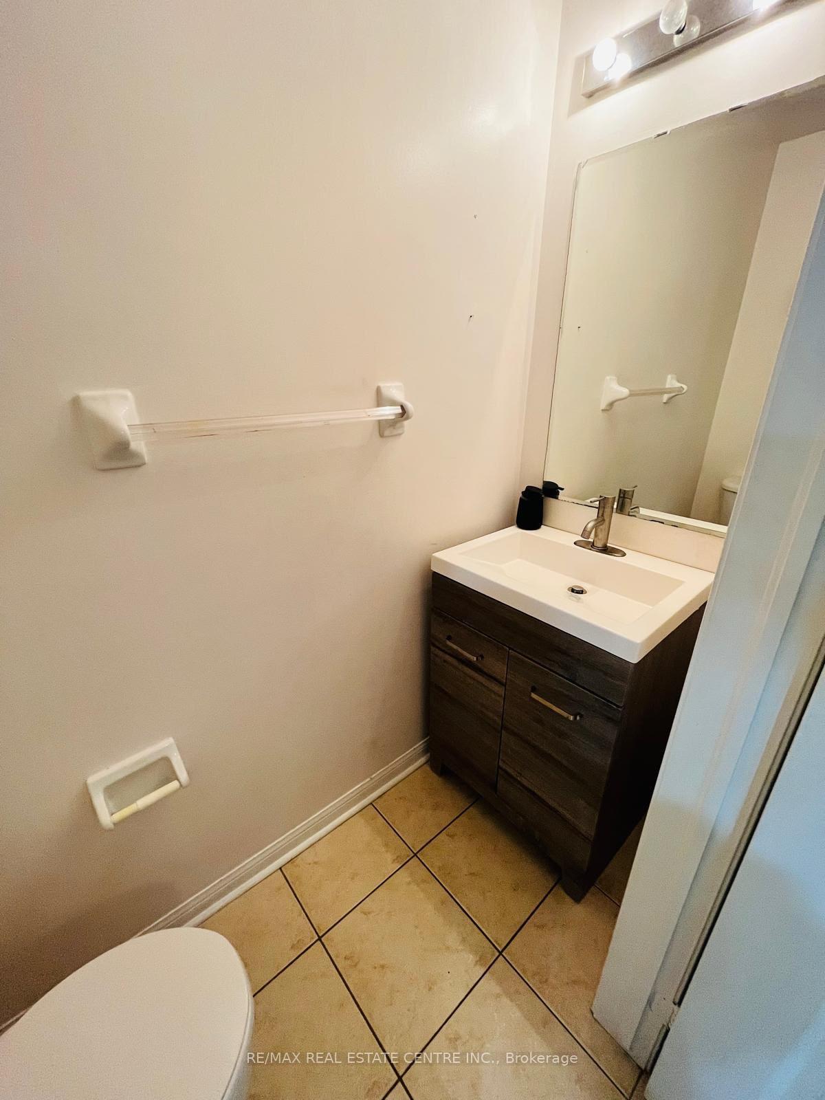 Photo 2 of Unit UPPER LEVEL, 48 Herdwick Street, Brampton, Gore Industrial North — HOMEH