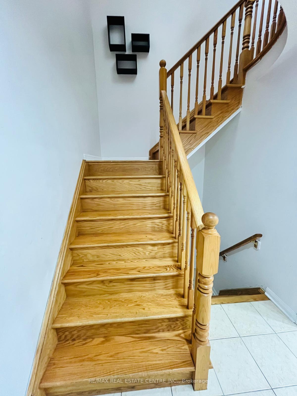 Photo 19 of Unit UPPER LEVEL, 48 Herdwick Street, Brampton, Gore Industrial North — HOMEH