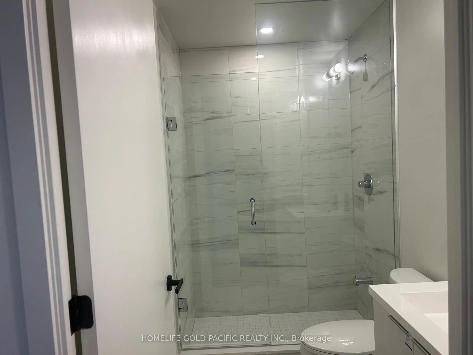 Photo 11 of Unit 3307, 8 Interchange Way, Vaughan, Vaughan Corporate Centre — HOMEH