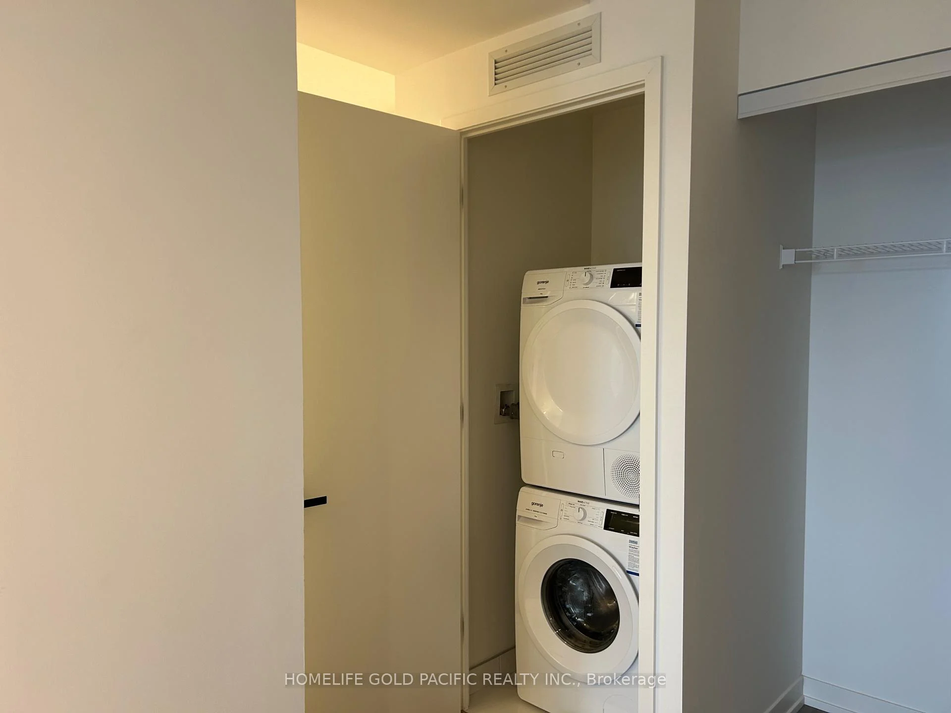 Photo 24 of Unit 3307, 8 Interchange Way, Vaughan, Vaughan Corporate Centre — HOMEH