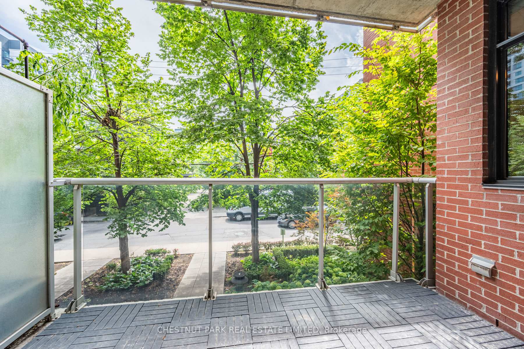 Photo 7 of Unit 221, 64 Niagara Street, Toronto, Niagara — HOMEH