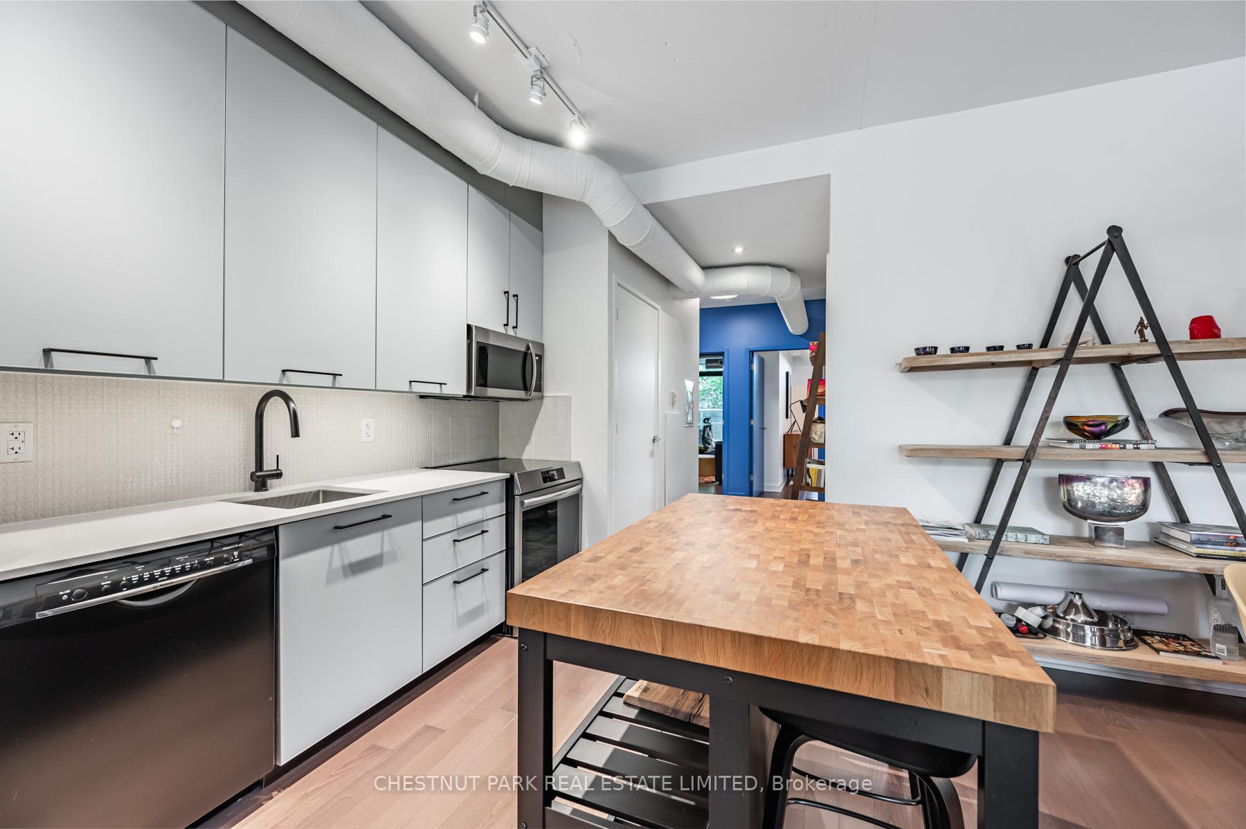 Photo 14 of Unit 221, 64 Niagara Street, Toronto, Niagara — HOMEH