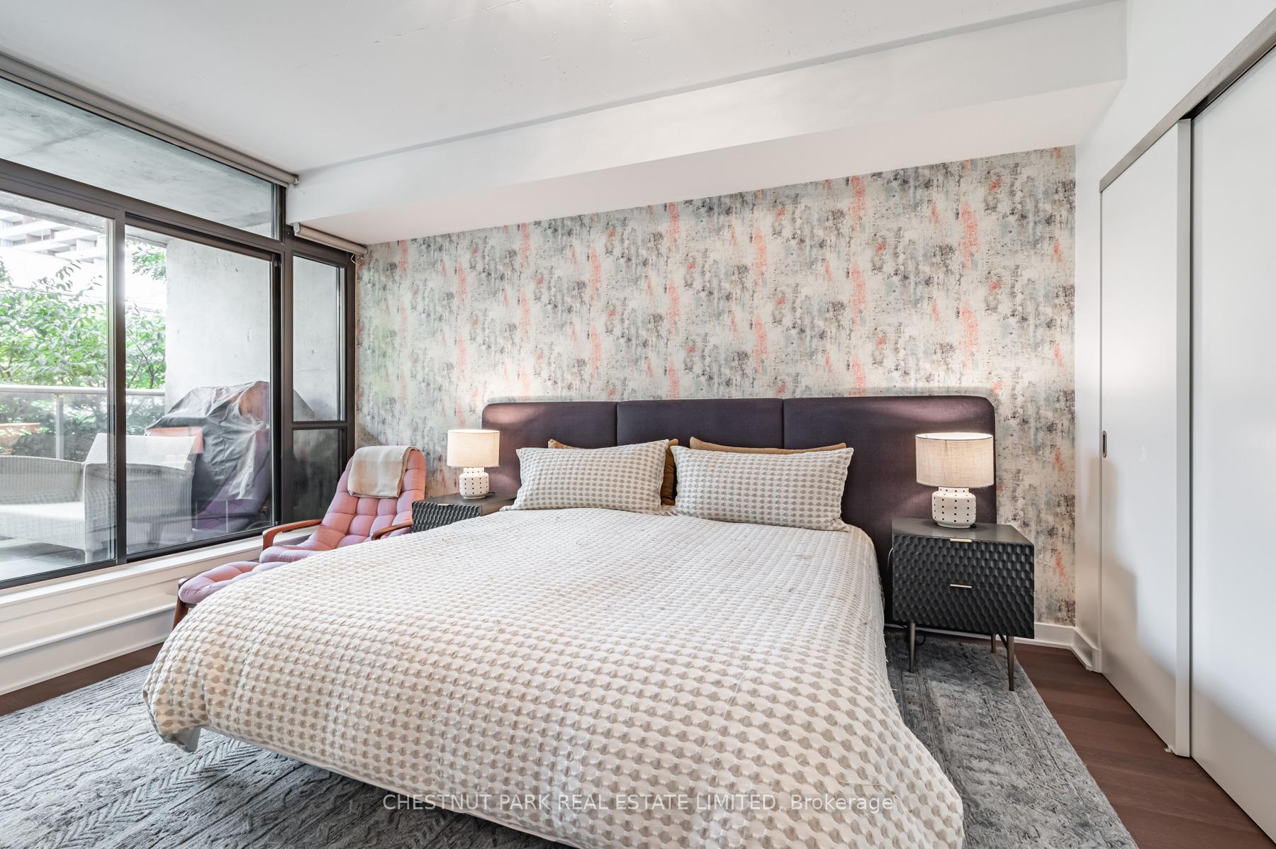 Photo 19 of Unit 221, 64 Niagara Street, Toronto, Niagara — HOMEH