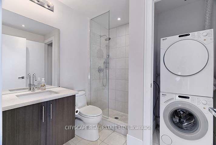 Photo 13 of Unit 1001, 29 Queens Quay, Toronto, Waterfront Communities — HOMEH