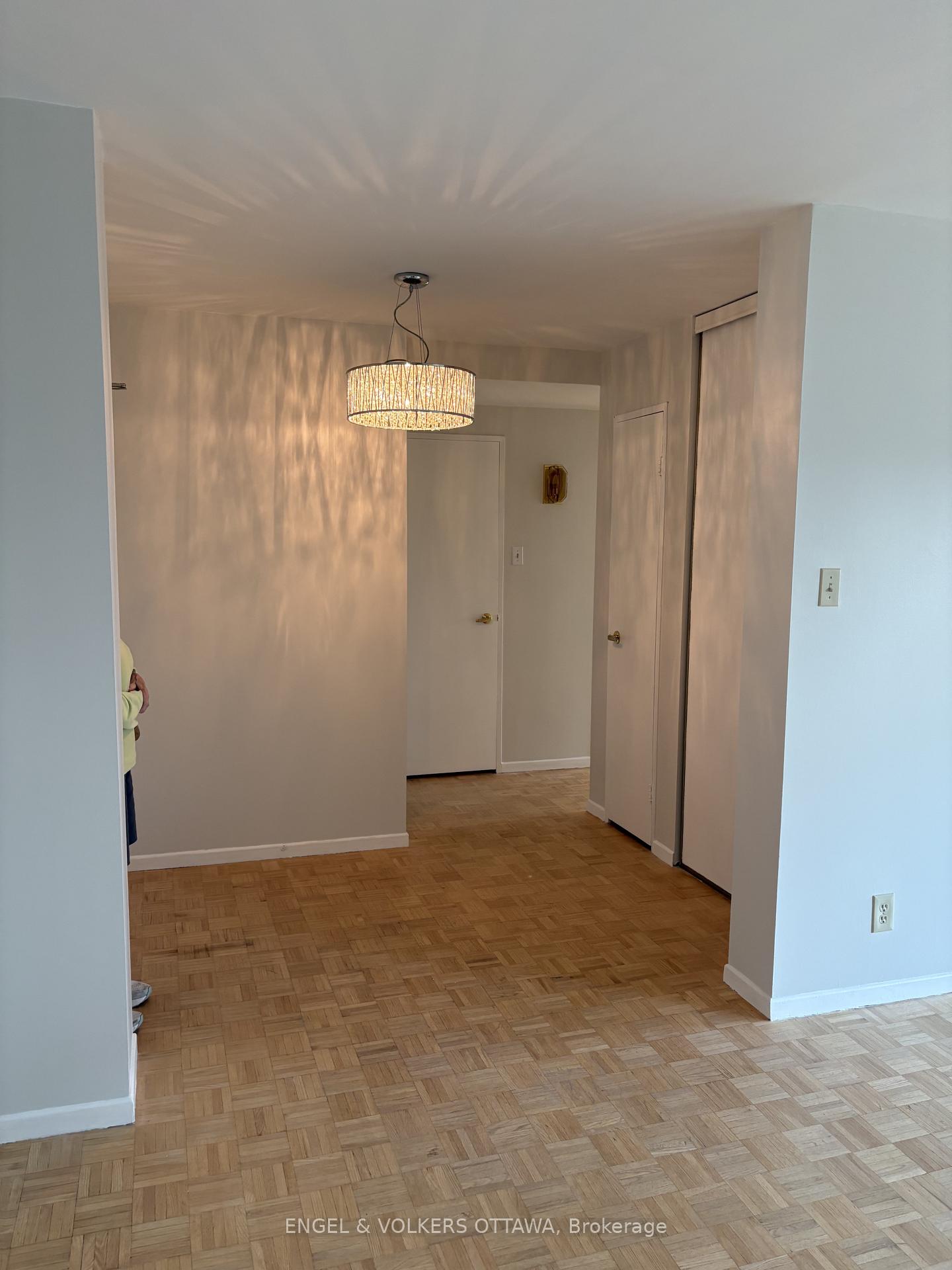 Photo 3 of Unit 1005, 265 Poulin Avenue, Ottawa, Britannia — HOMEH
