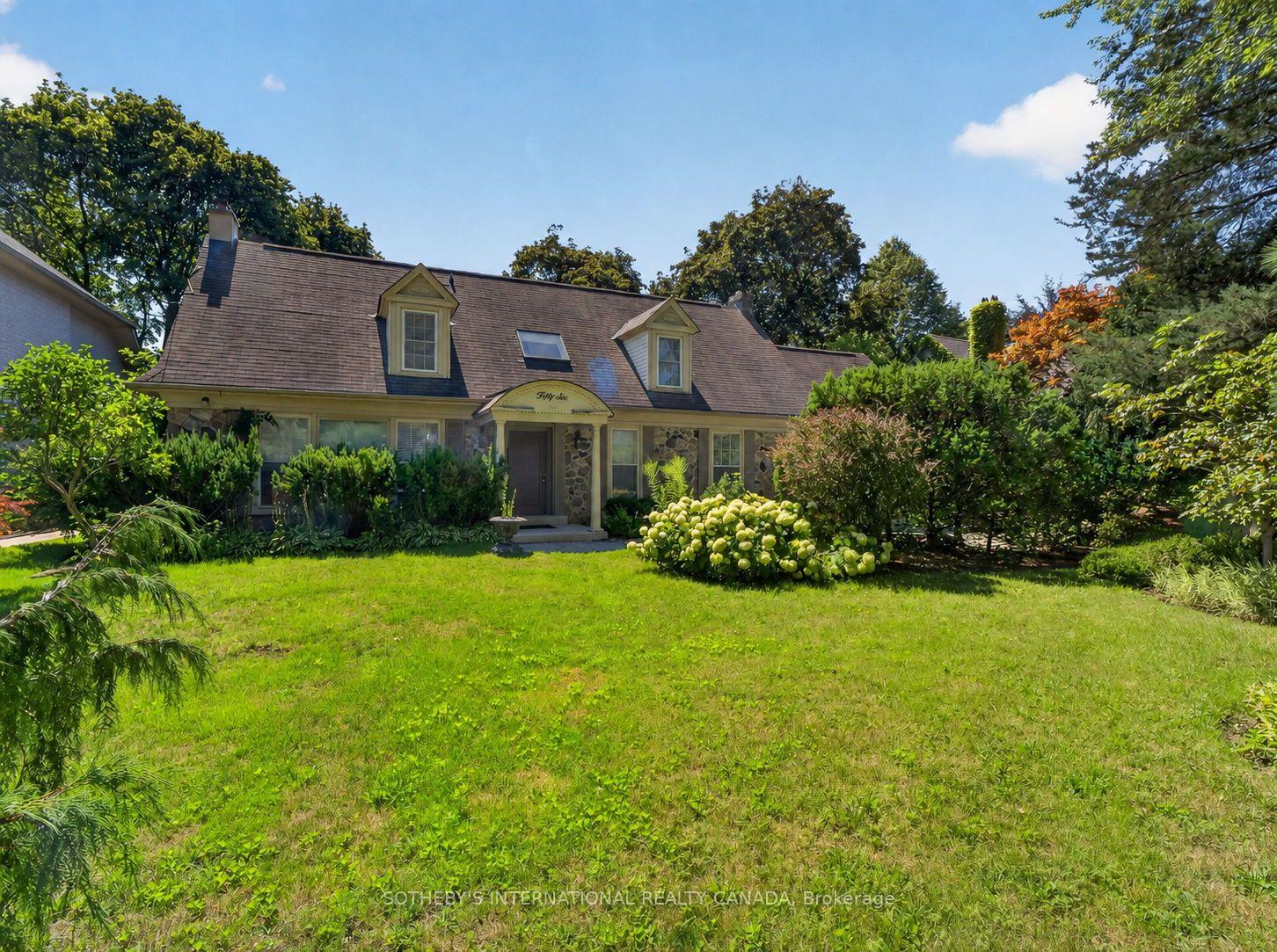 Photo 1 of 56 Edgehill Road, Etobicoke, Edenbridge-Humber Valley — HOMEH