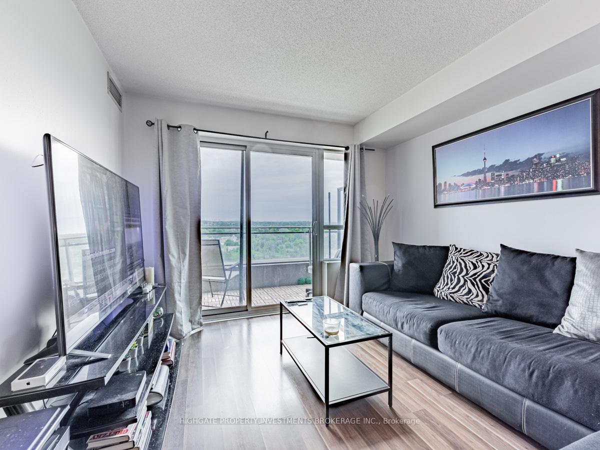 Photo 16 of Unit 907, 1235 Bayly Street, Pickering, Bay Ridges — HOMEH