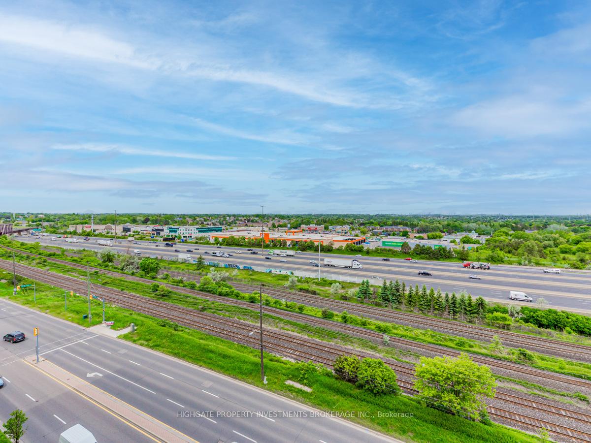 Photo 26 of Unit 907, 1235 Bayly Street, Pickering, Bay Ridges — HOMEH