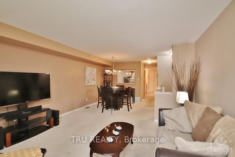 Photo 7 of 835 Longfields Drive, Ottawa, Barrhaven - Longfields — HOMEH