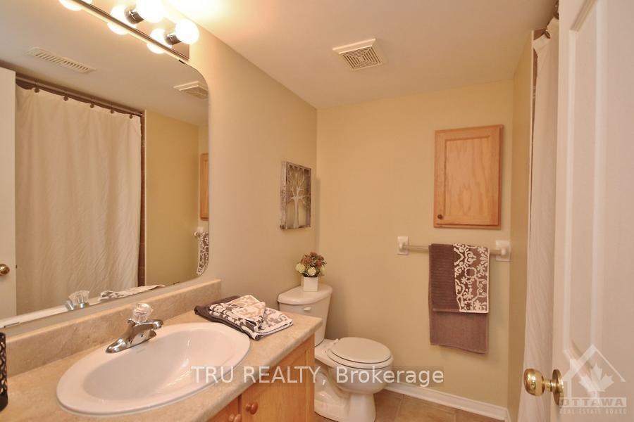 Photo 22 of 835 Longfields Drive, Ottawa, Barrhaven - Longfields — HOMEH