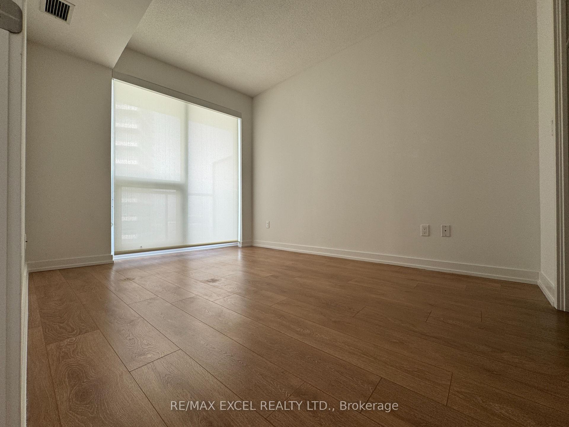 Photo 11 of Unit 3106, 117 Mcmahon Drive, North York, Bayview Village — HOMEH