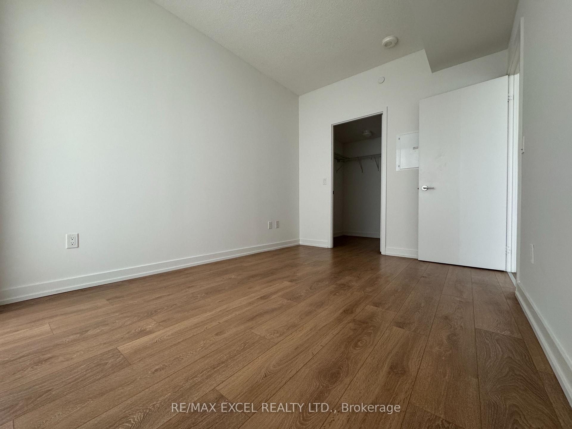 Photo 12 of Unit 3106, 117 Mcmahon Drive, North York, Bayview Village — HOMEH