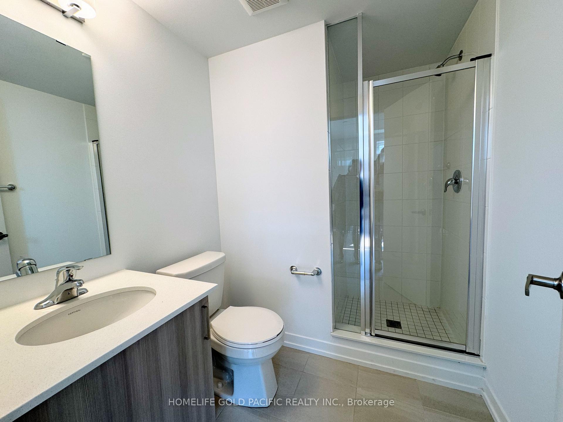 Photo 14 of 5 Spruce Pines Crescent, North York, Victoria Village — HOMEH