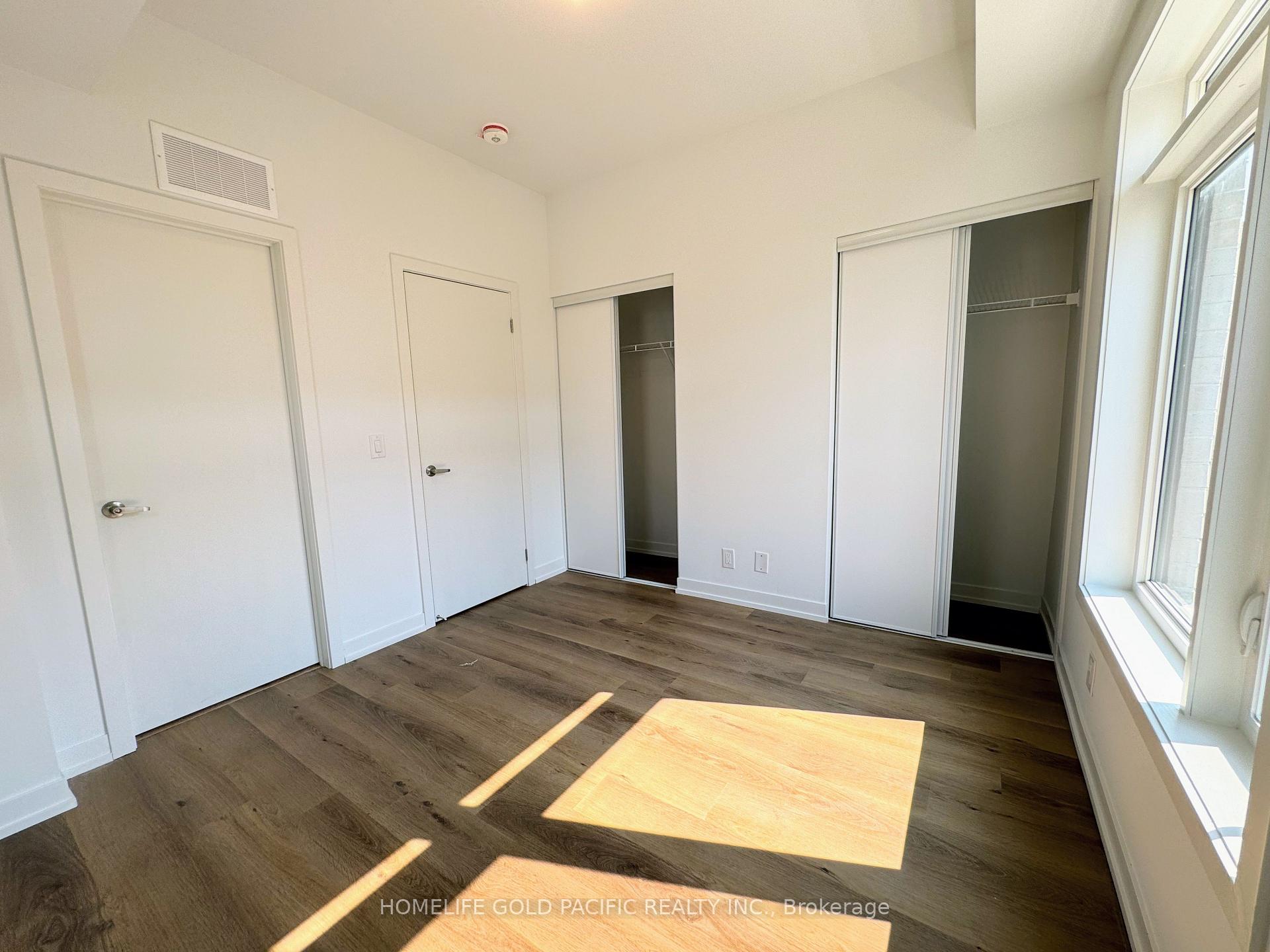 Photo 16 of 5 Spruce Pines Crescent, North York, Victoria Village — HOMEH
