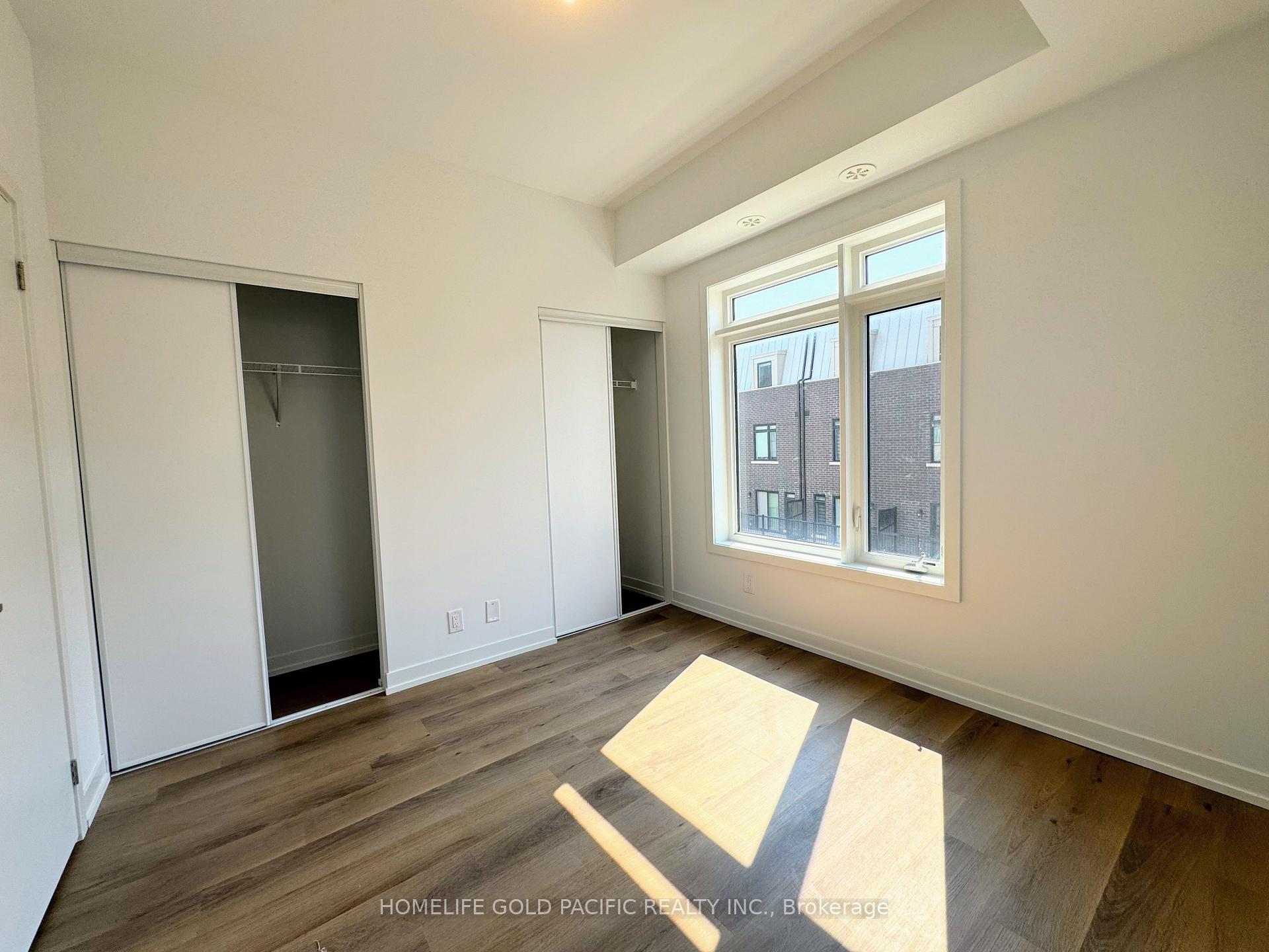 Photo 17 of 5 Spruce Pines Crescent, North York, Victoria Village — HOMEH