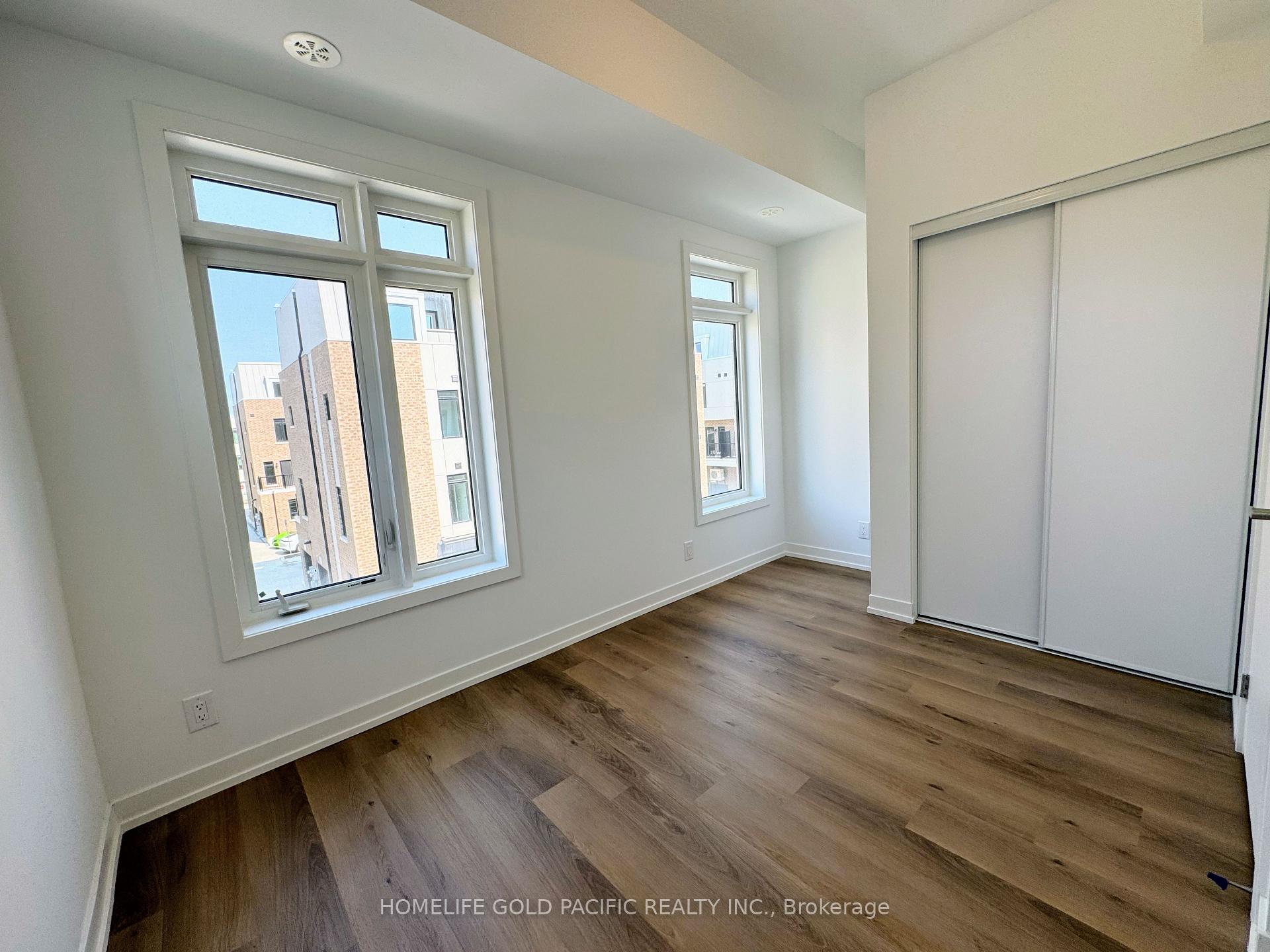 Photo 19 of 5 Spruce Pines Crescent, North York, Victoria Village — HOMEH