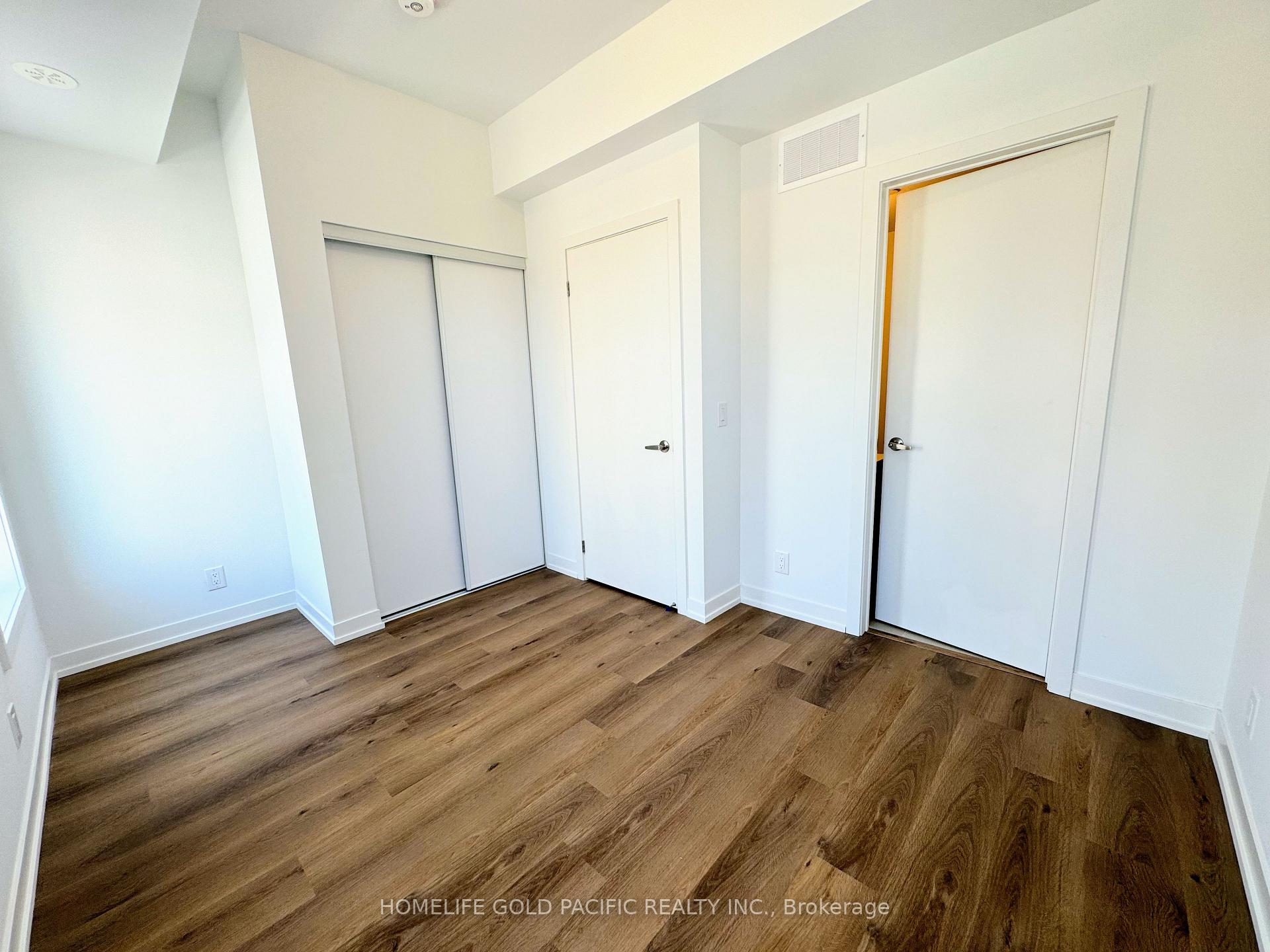 Photo 20 of 5 Spruce Pines Crescent, North York, Victoria Village — HOMEH