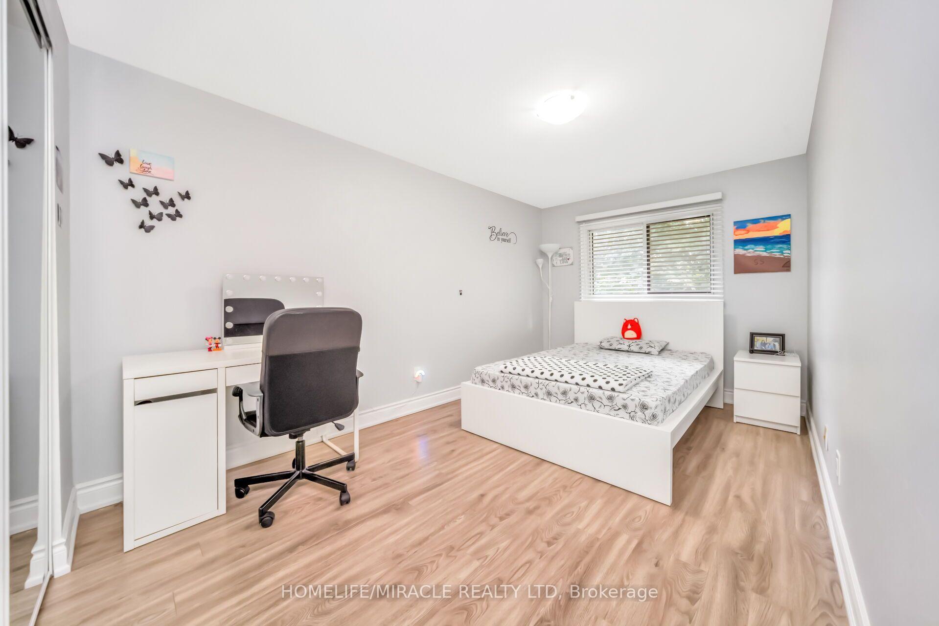 Photo 23 of 25 Carleton Place, Brampton, Bramalea West Industrial — HOMEH