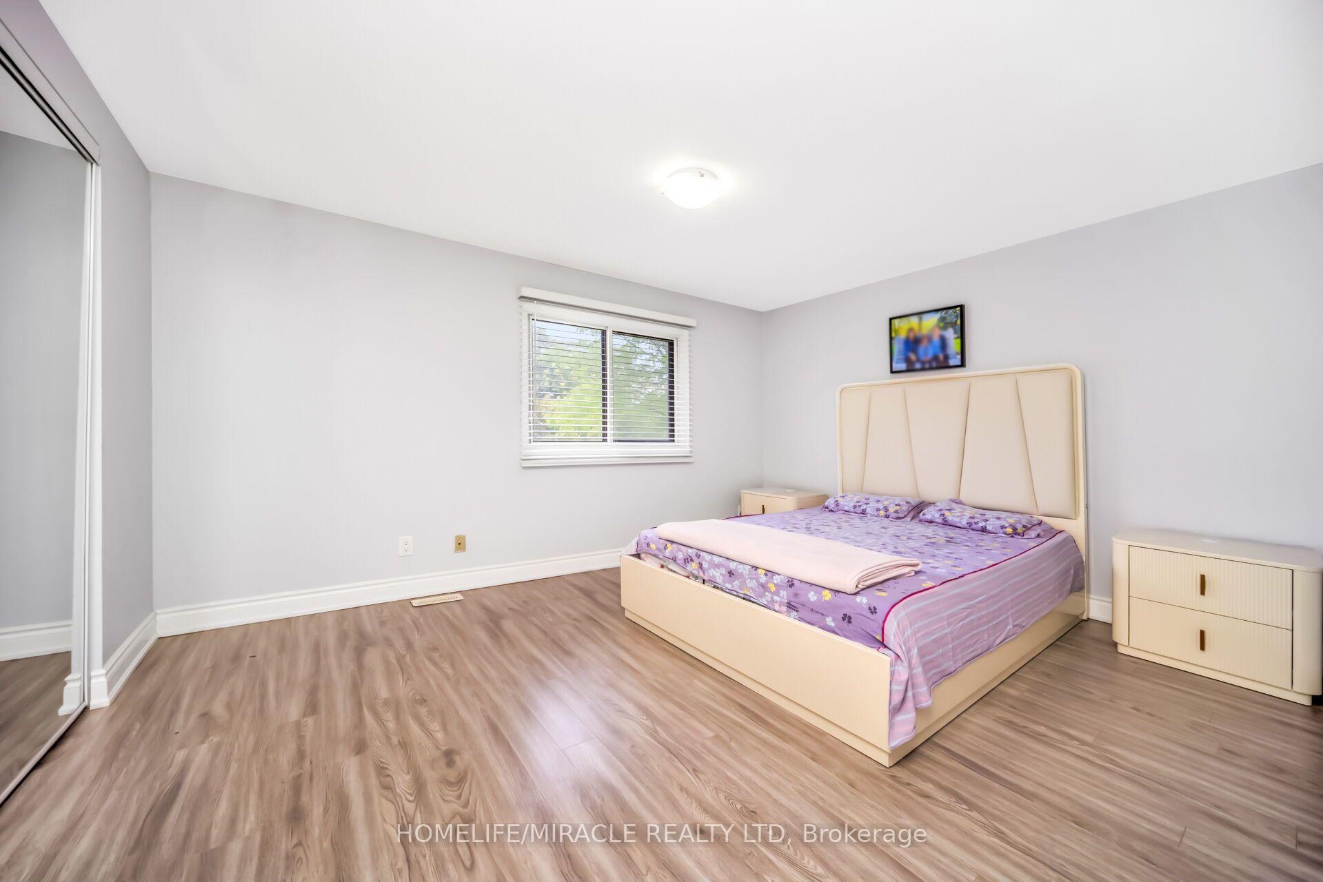 Photo 26 of 25 Carleton Place, Brampton, Bramalea West Industrial — HOMEH