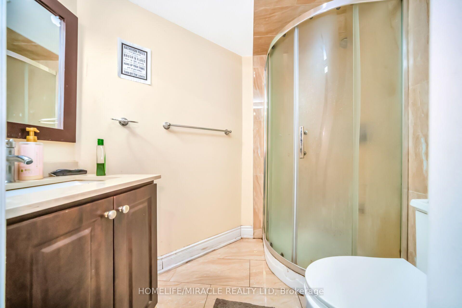 Photo 36 of 25 Carleton Place, Brampton, Bramalea West Industrial — HOMEH