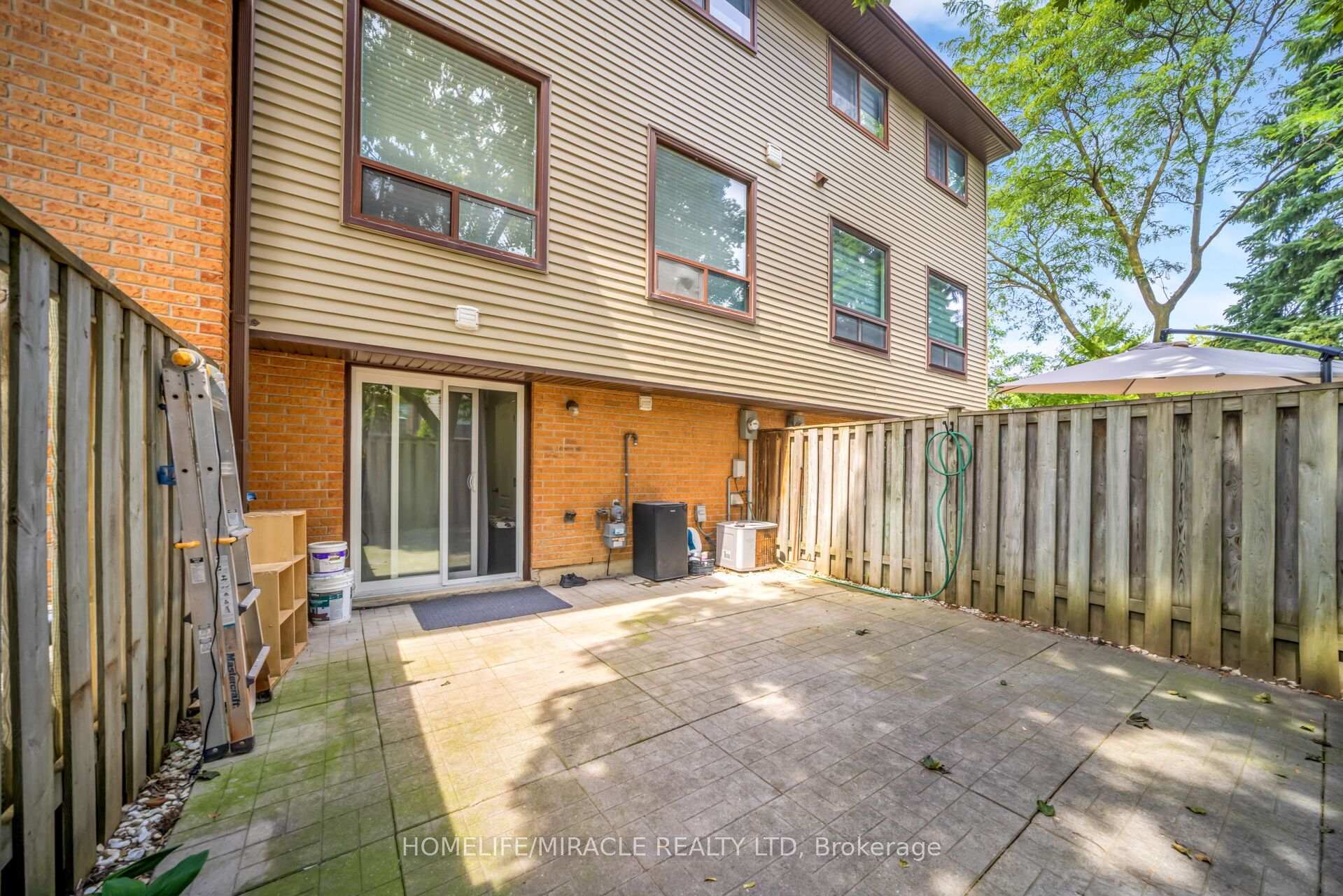 Photo 38 of 25 Carleton Place, Brampton, Bramalea West Industrial — HOMEH