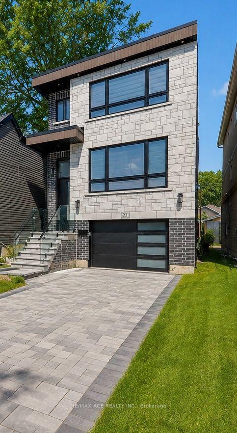 Photo 1 of 33 August Avenue, Scarborough, Oakridge — HOMEH