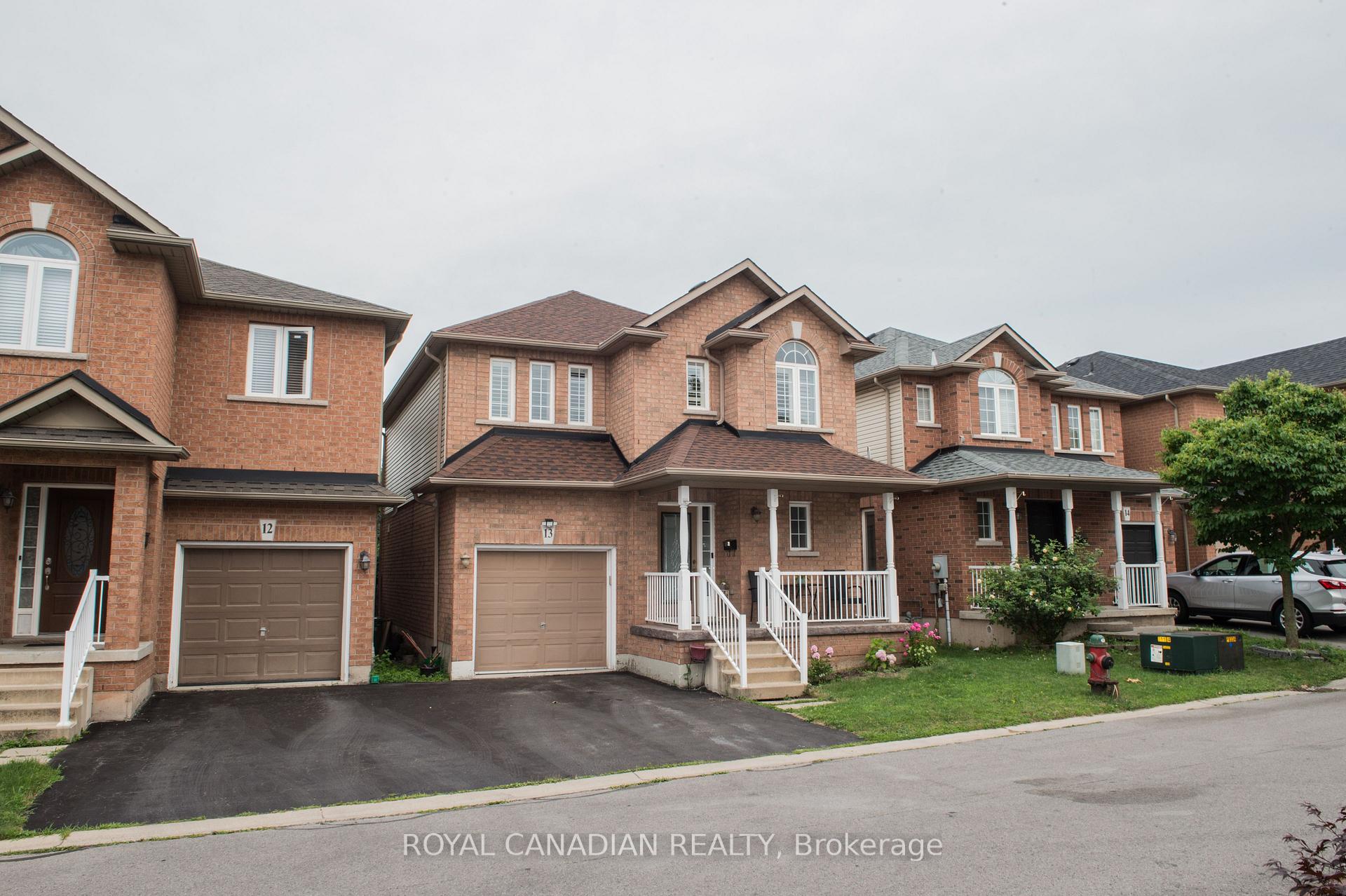Photo 2 of Unit 13, 78 Peachwood Crescent, Hamilton, Stoney Creek — HOMEH
