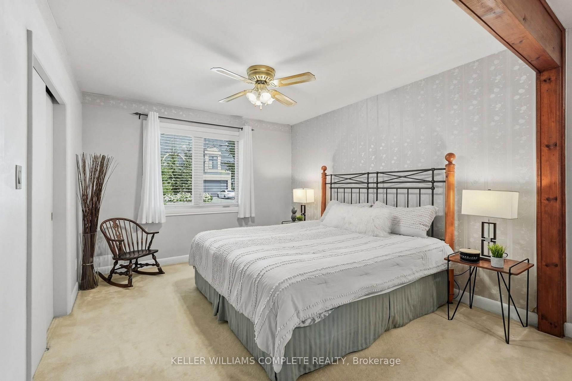 Photo 14 of 70 Floresta Court, Hamilton, Ancaster — HOMEH
