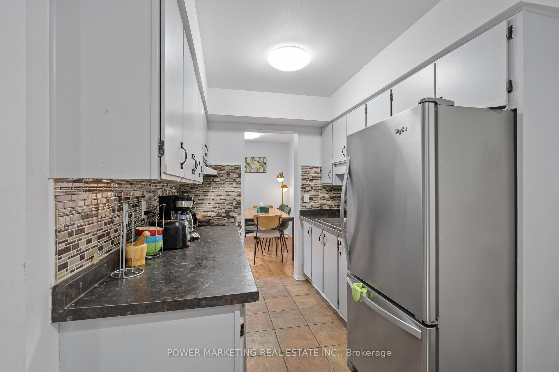 Photo 5 of 10 Bujold Court, Ottawa, Kanata - Katimavik — HOMEH