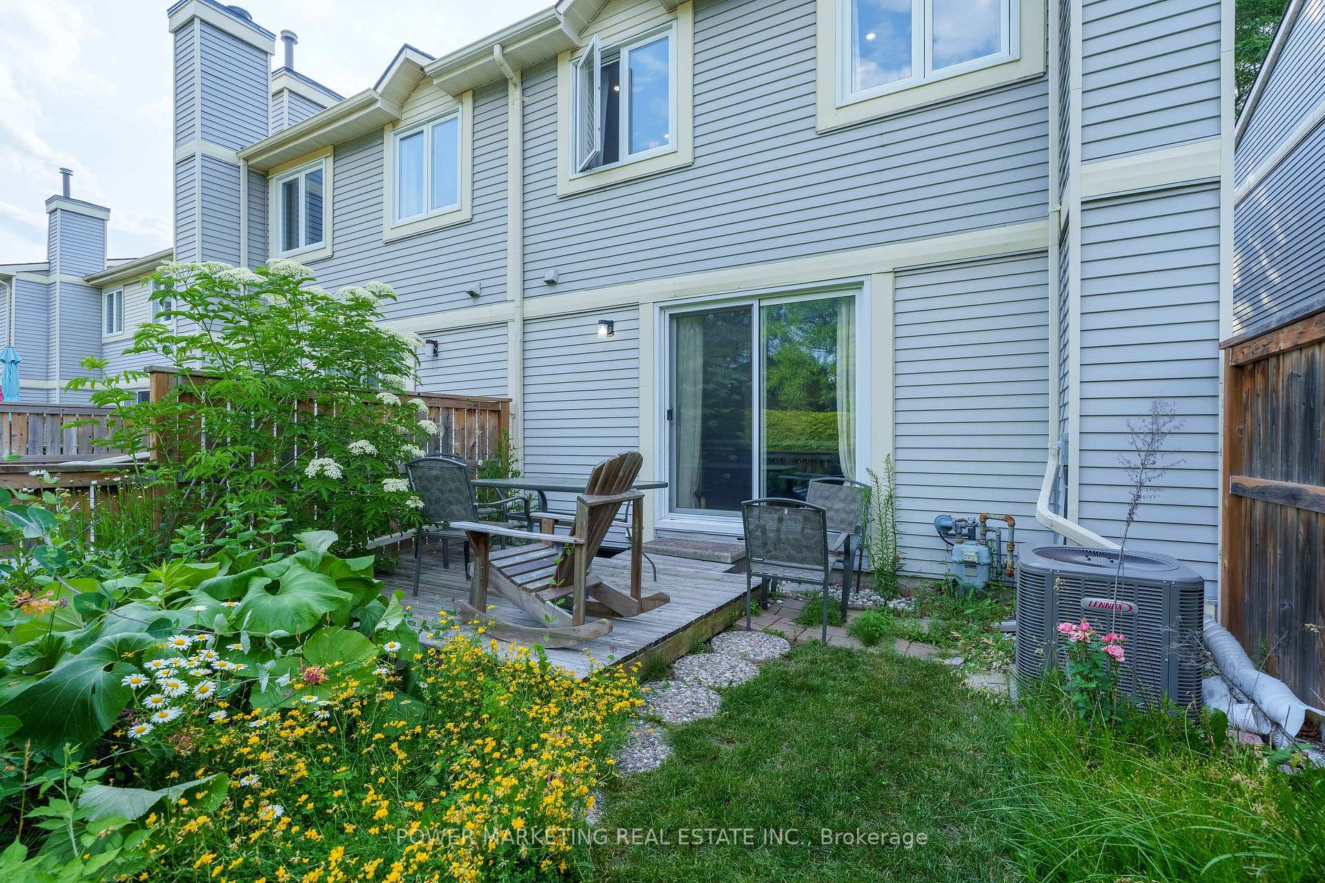 Photo 21 of 10 Bujold Court, Ottawa, Kanata - Katimavik — HOMEH