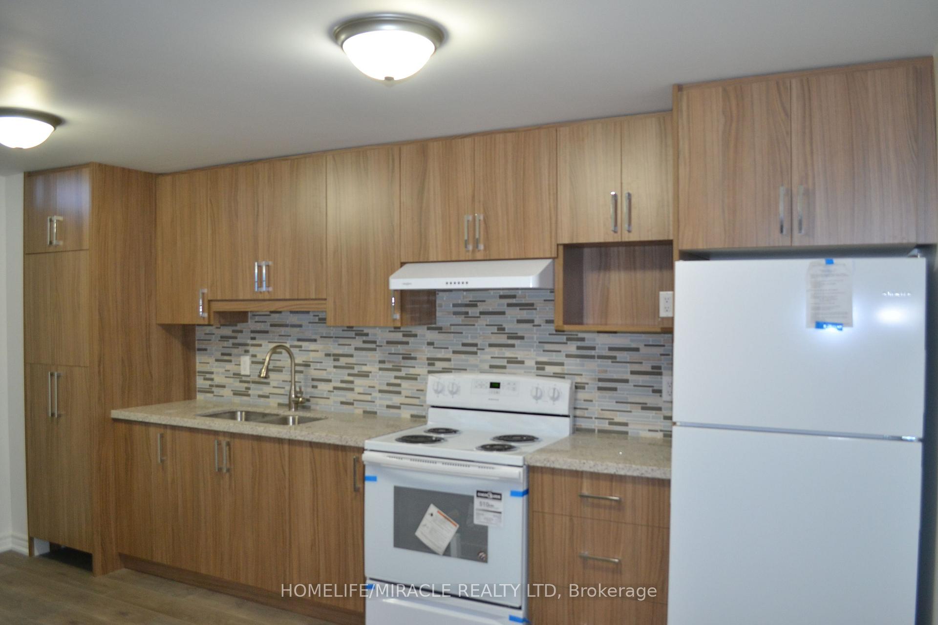 Photo 4 of Unit Basement, 43 Norman Ross Drive, Markham, Middlefield — HOMEH