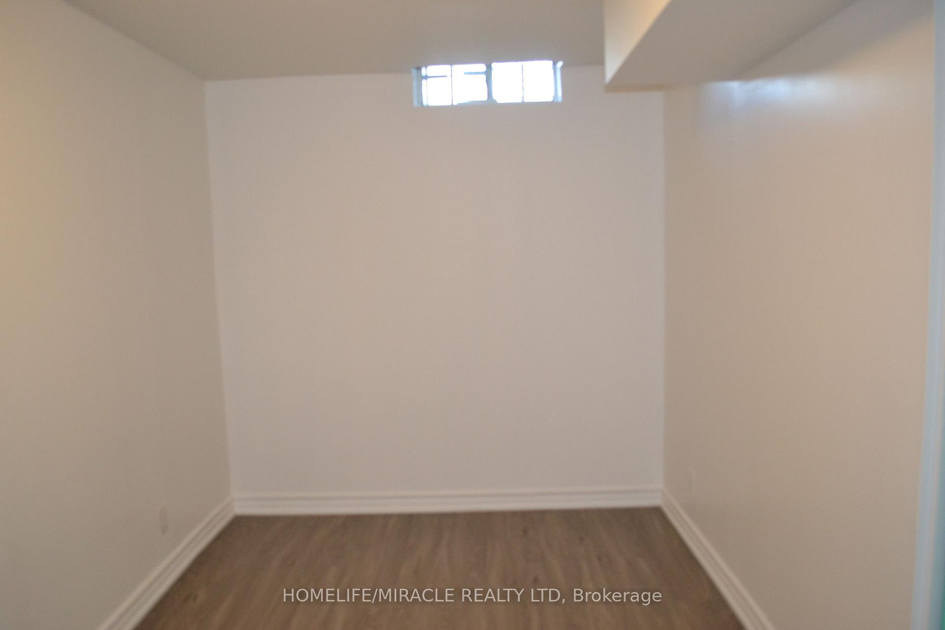 Photo 11 of Unit Basement, 43 Norman Ross Drive, Markham, Middlefield — HOMEH