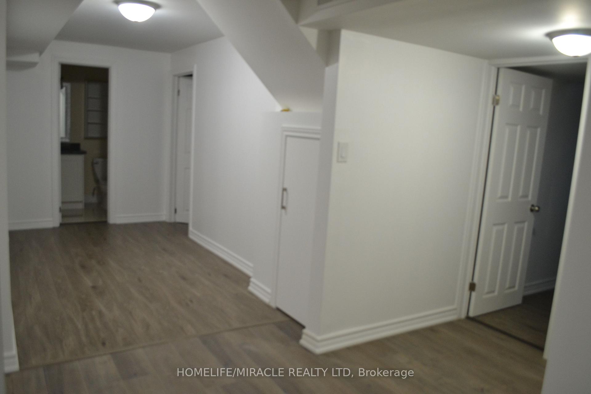Photo 12 of Unit Basement, 43 Norman Ross Drive, Markham, Middlefield — HOMEH
