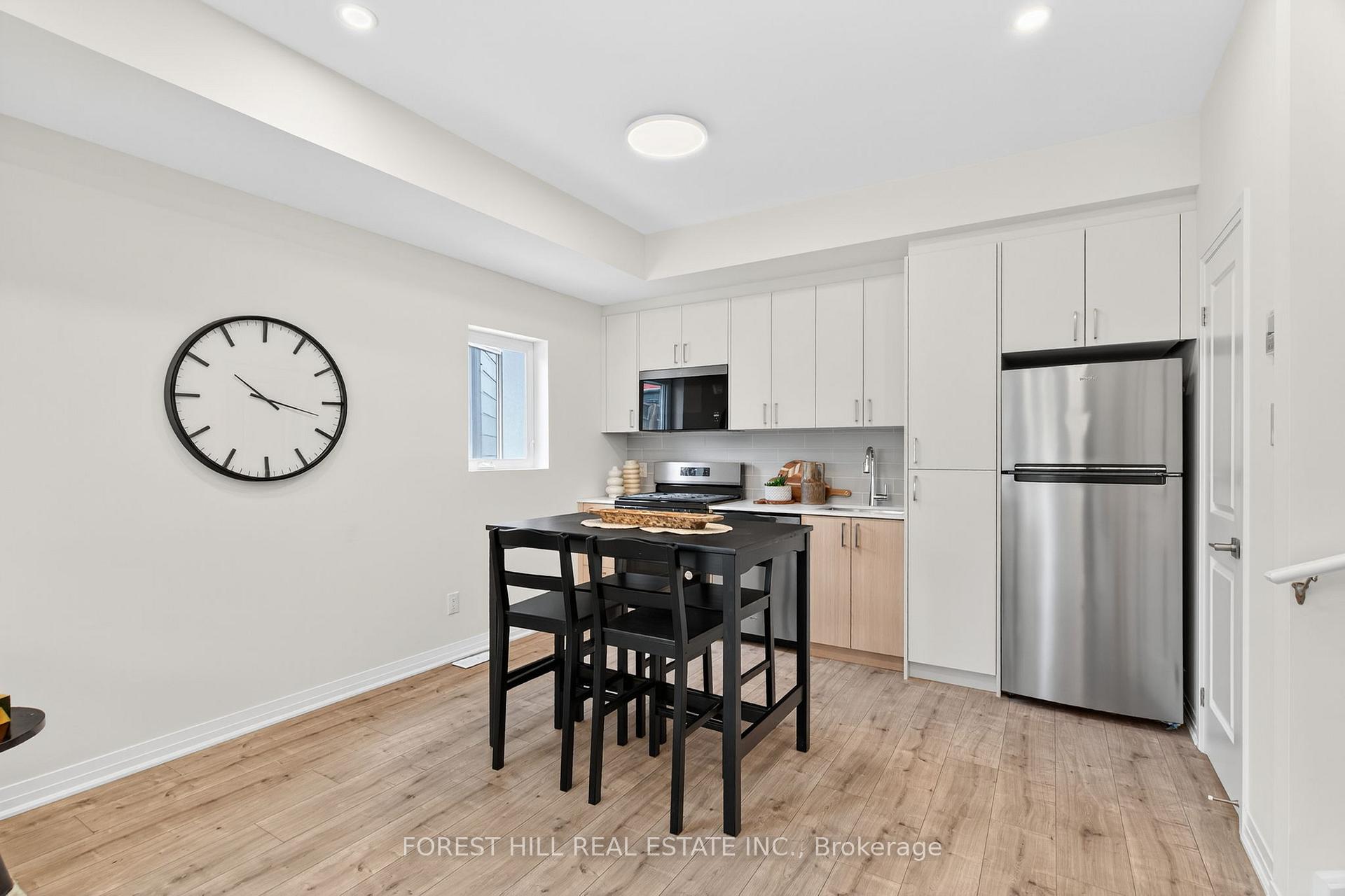 Photo 6 of Unit D, 52 Albright Avenue, Etobicoke, Alderwood — HOMEH