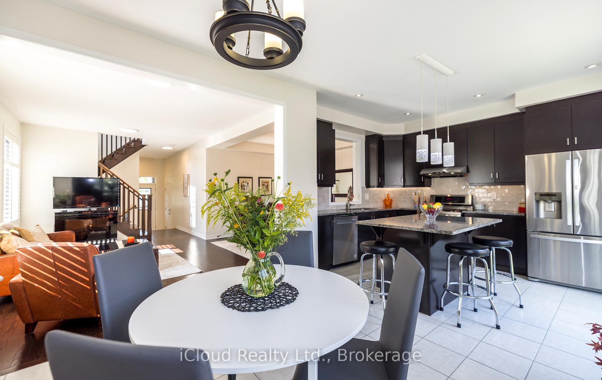 Photo 12 of 954 Penson Crescent, Milton, Coates — HOMEH