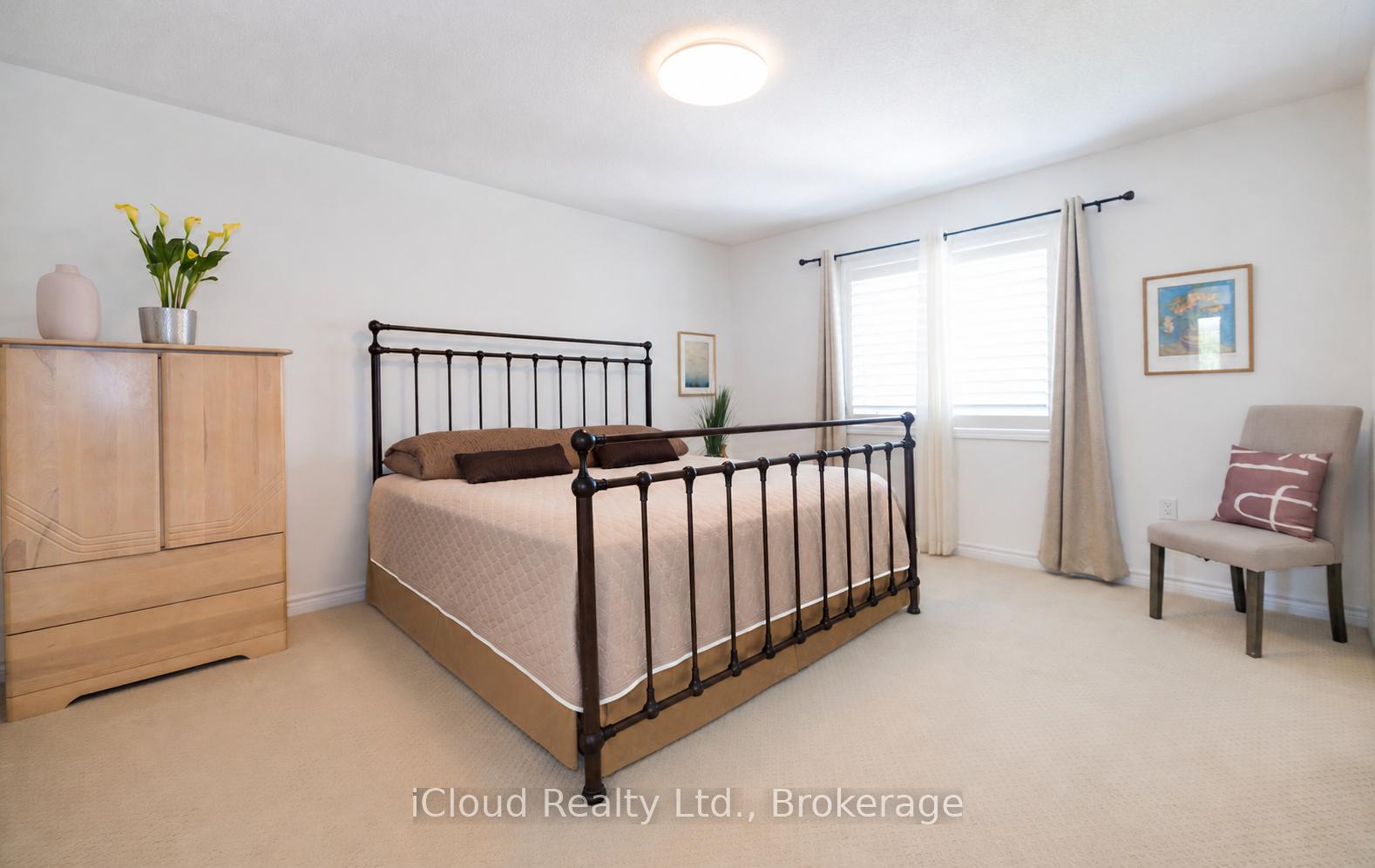 Photo 32 of 954 Penson Crescent, Milton, Coates — HOMEH