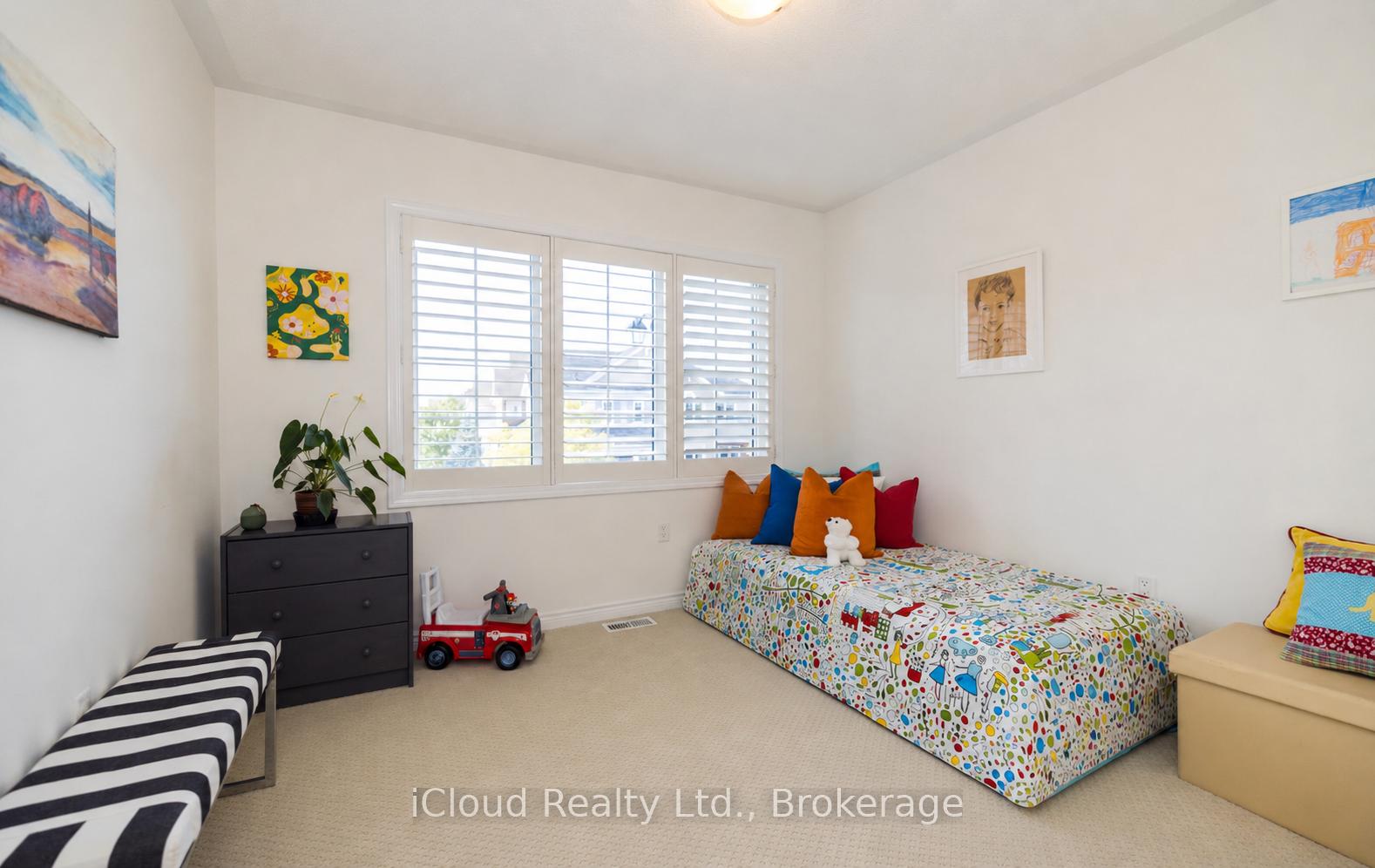 Photo 36 of 954 Penson Crescent, Milton, Coates — HOMEH