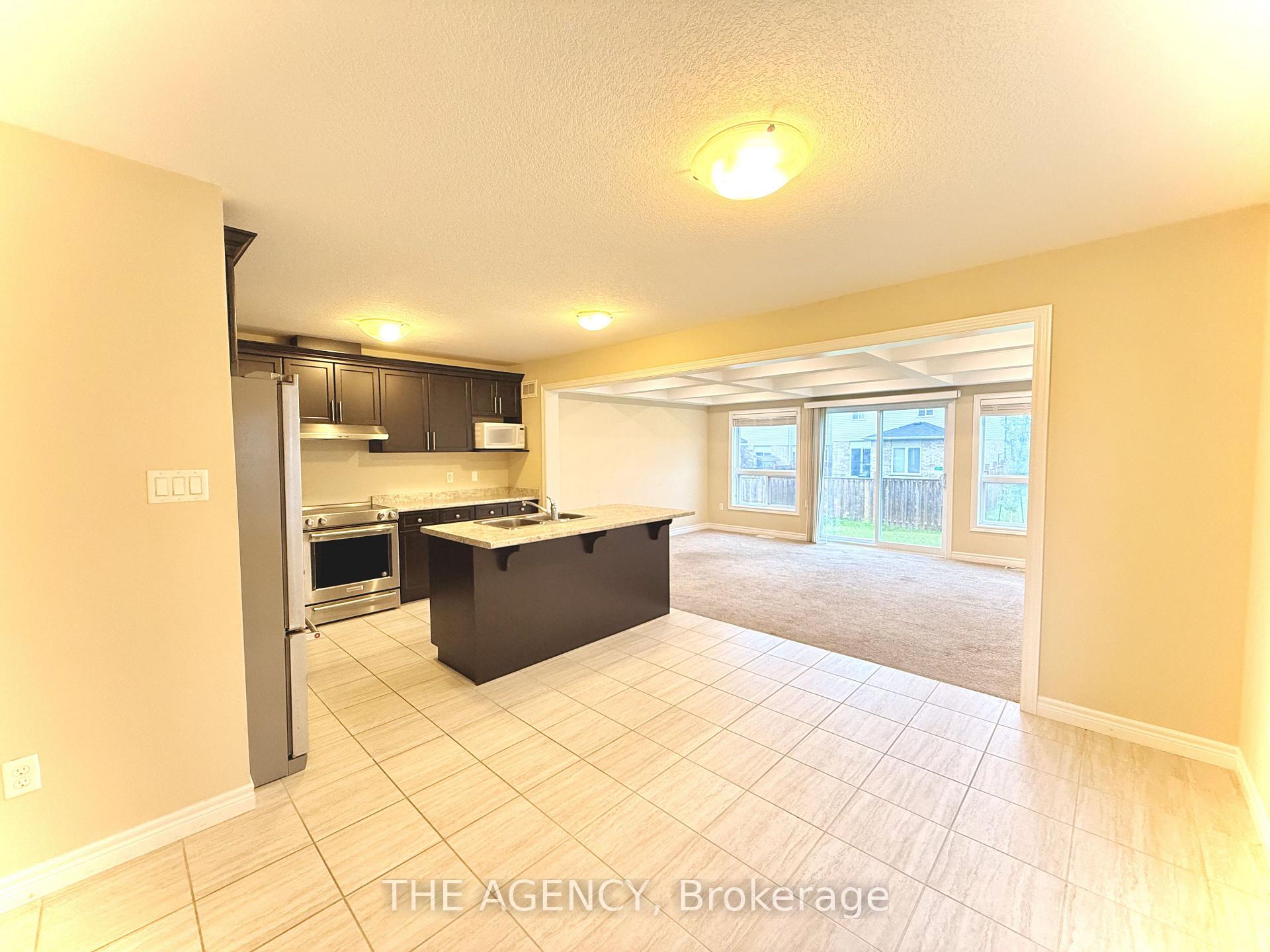 Photo 10 of 20 Drone Crescent, Guelph, Willow West/Sugarbush/West Acres — HOMEH